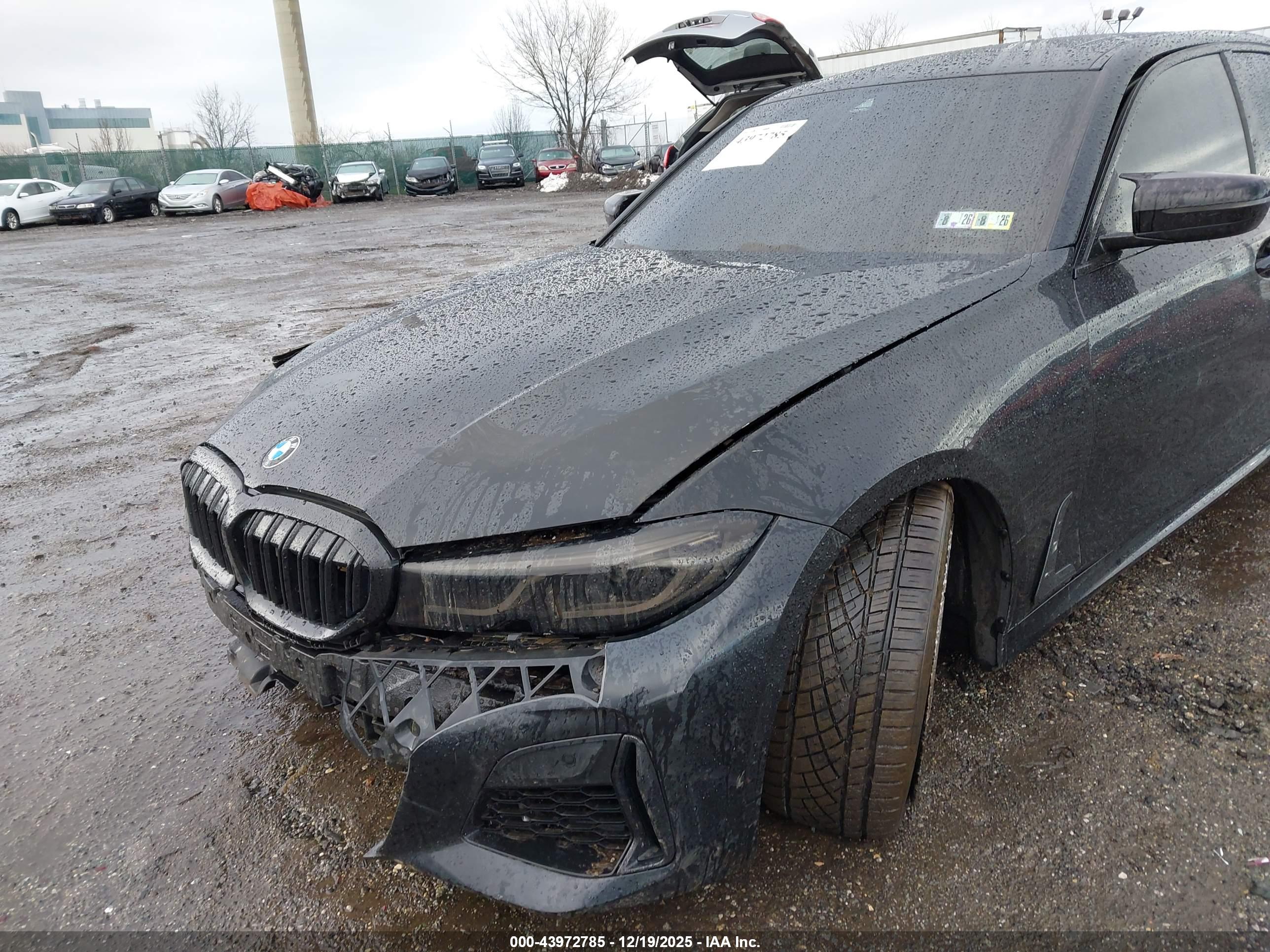 BMW 3 image 6