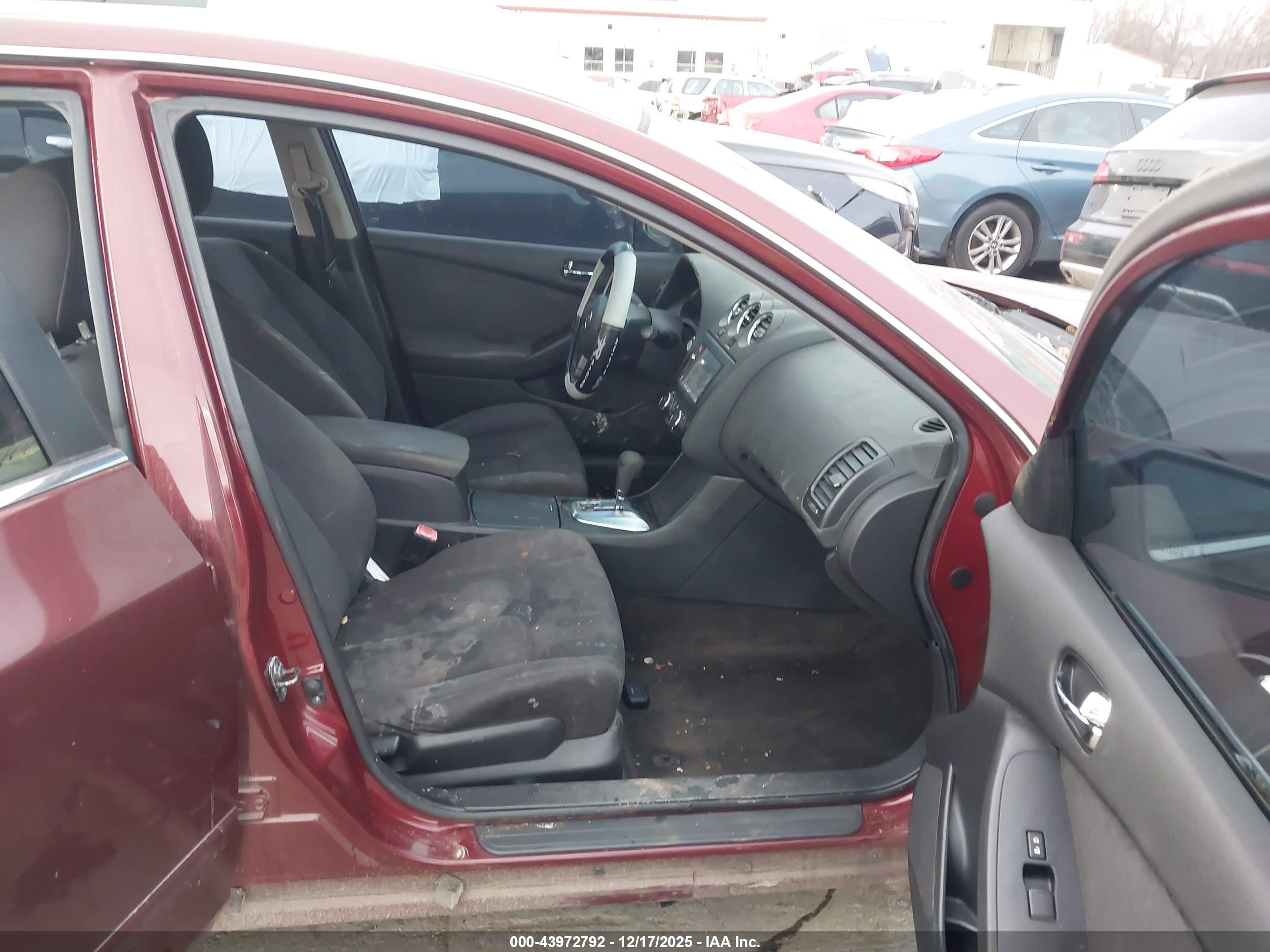 NISSAN ALTIMA image 5