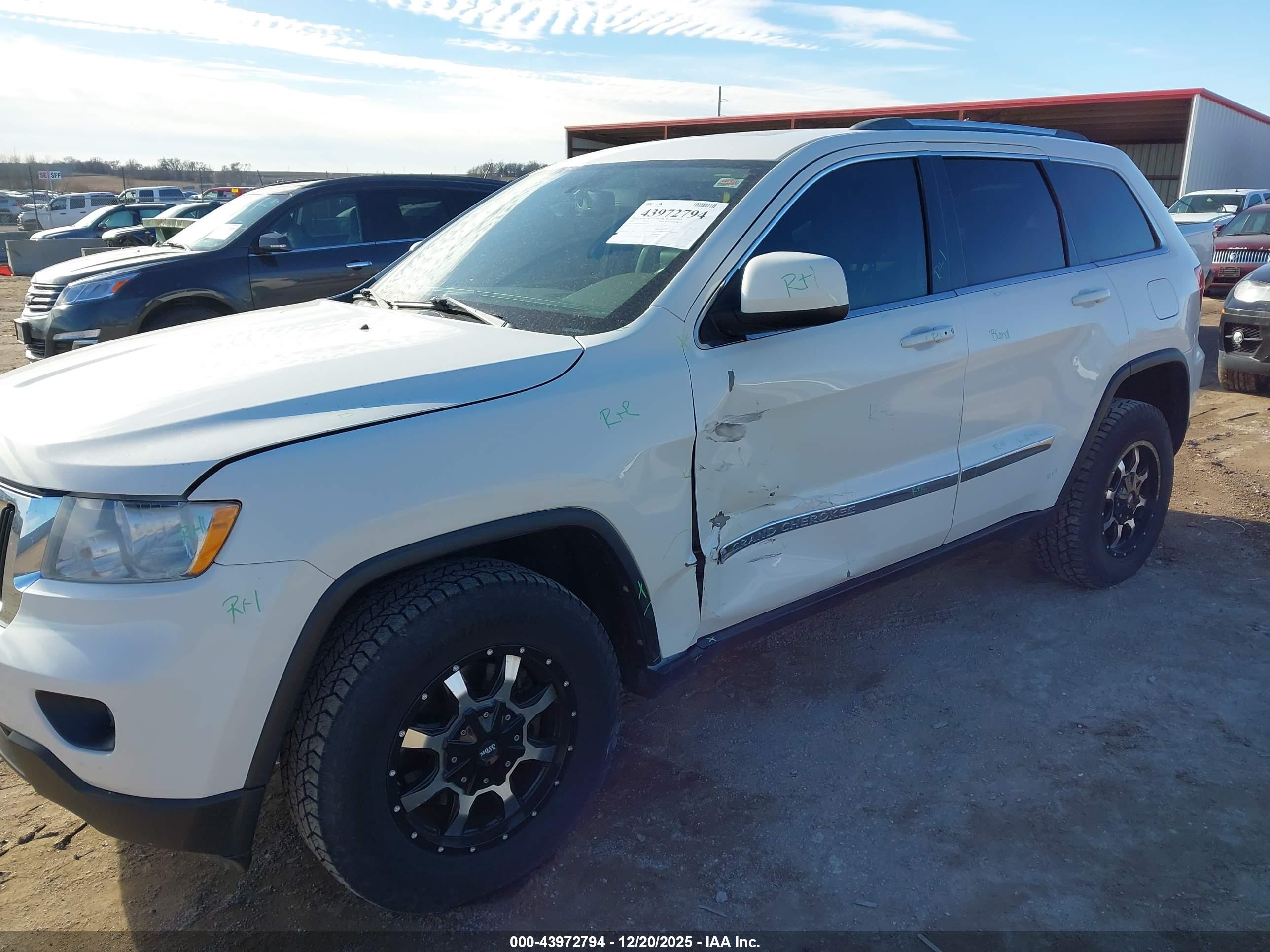 JEEP GRAND image 6