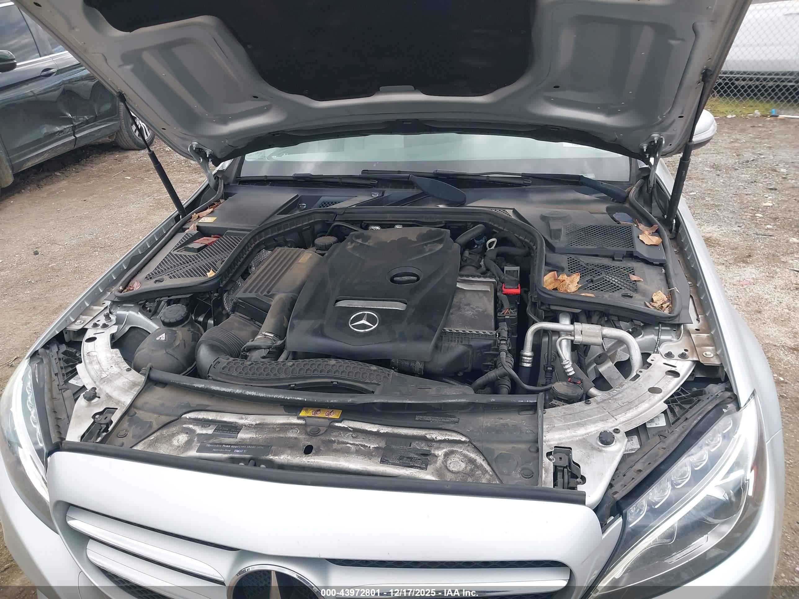 MERCEDES-BENZ C image 10