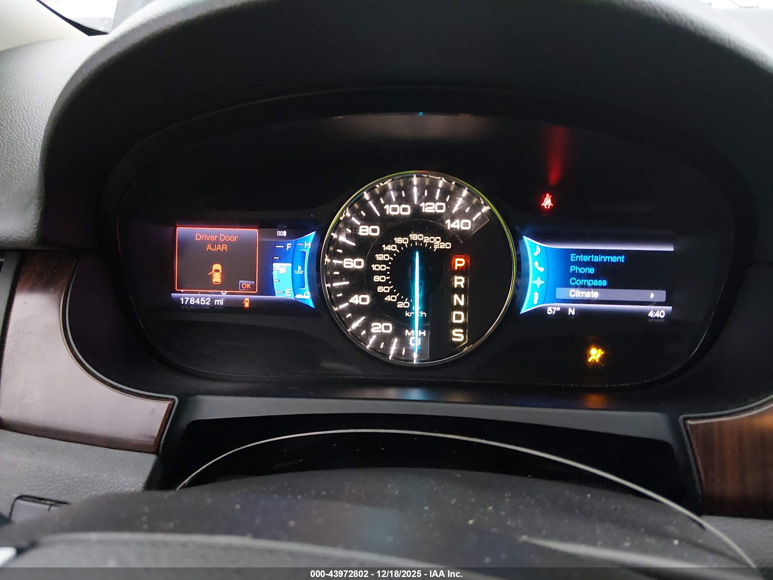 FORD EDGE image 7