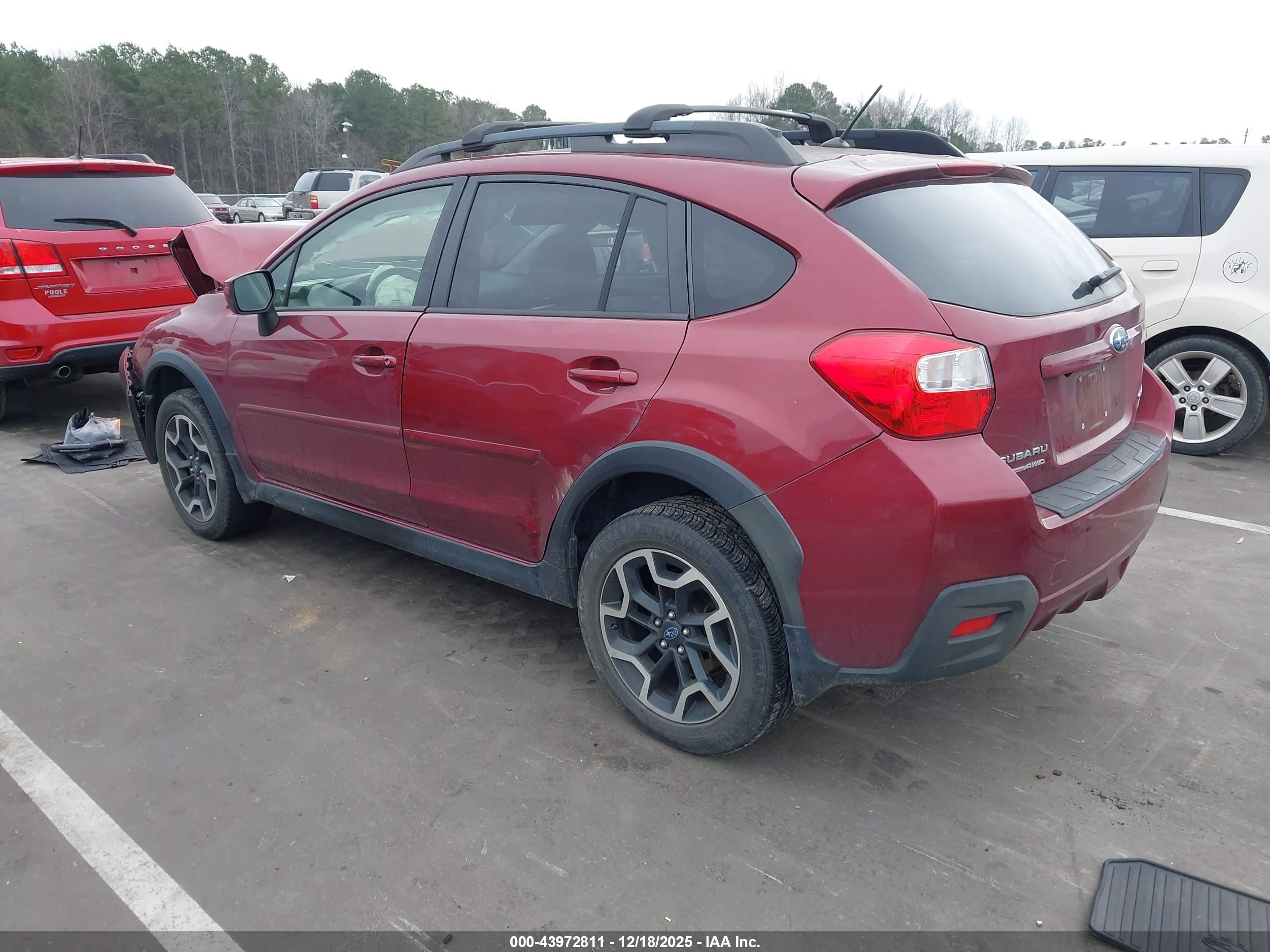 SUBARU CROSSTREK image 3
