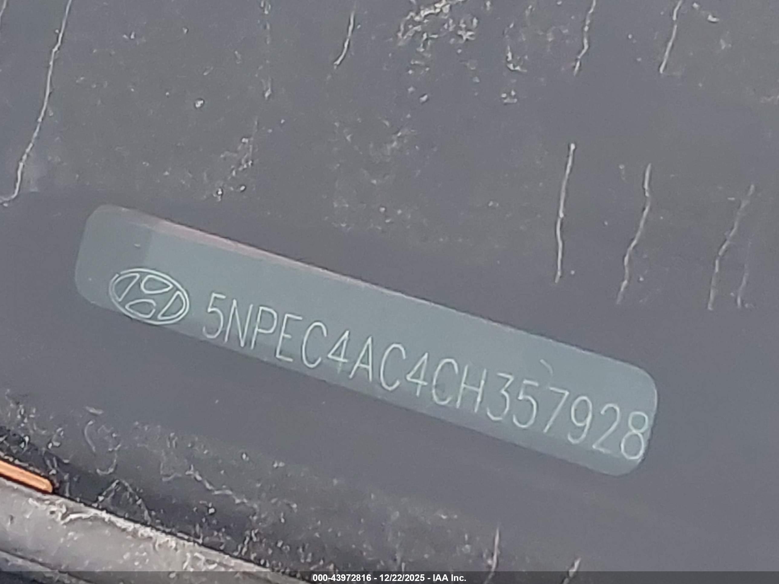 HYUNDAI SONATA image 9