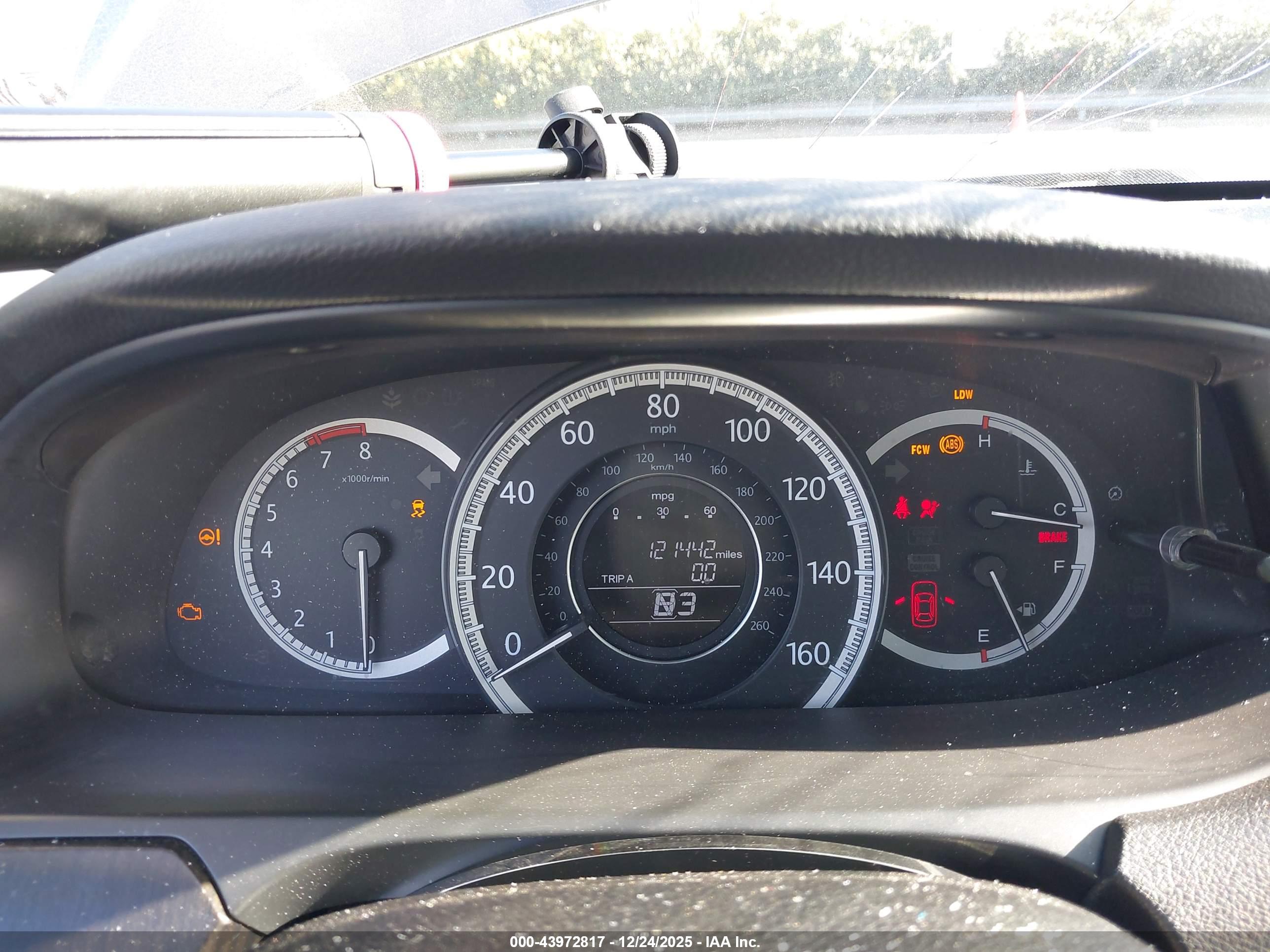 HONDA ACCORD image 7