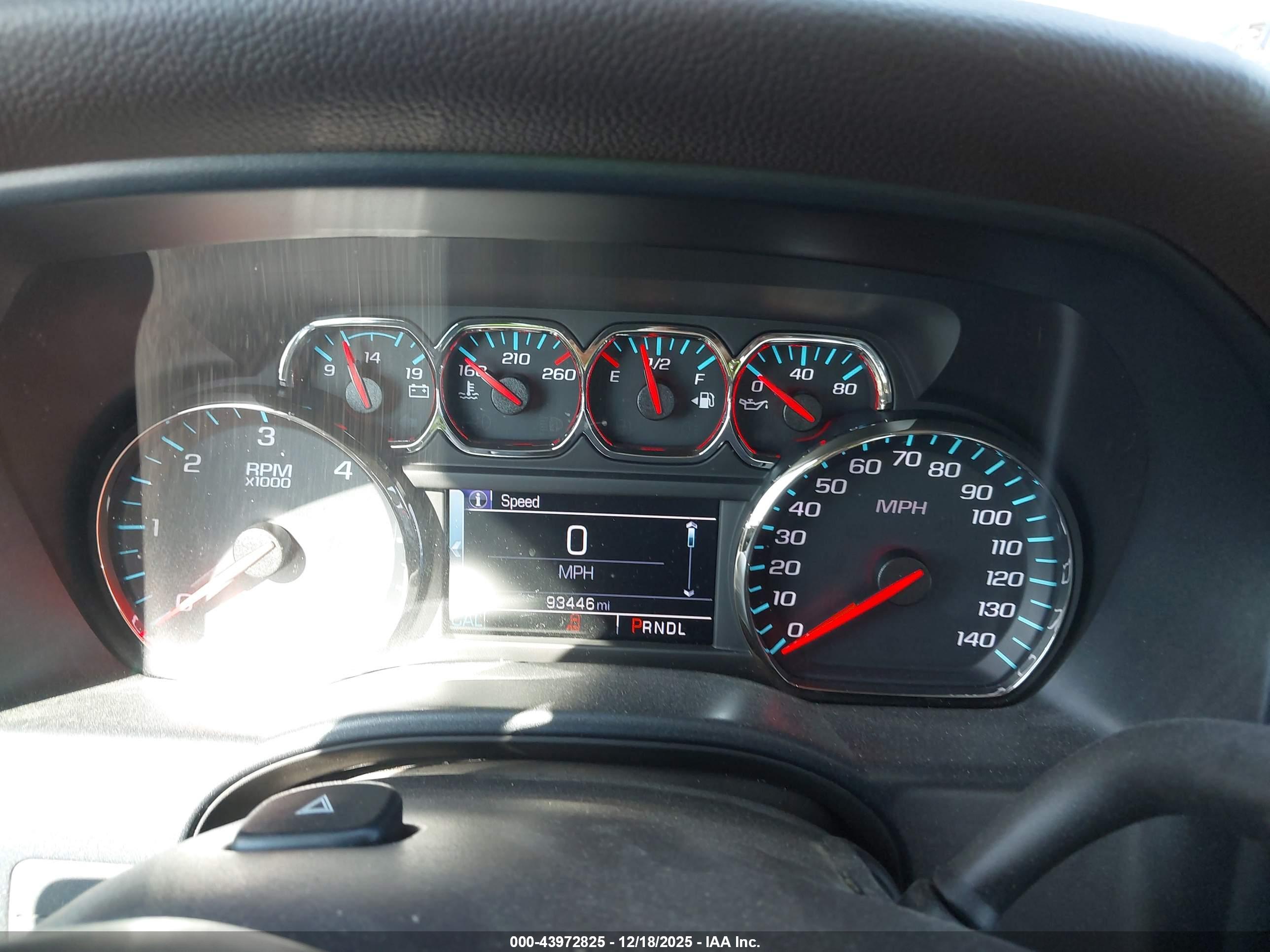 CHEVROLET SILVERADO image 7