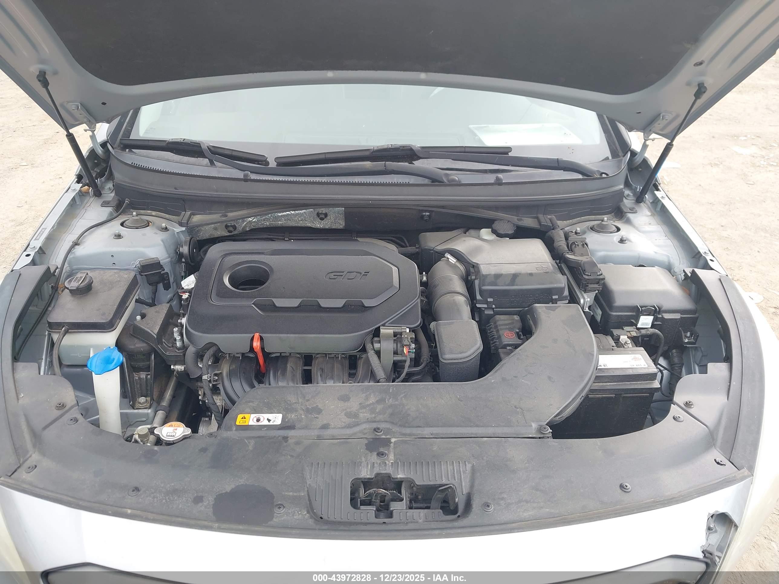 HYUNDAI SONATA image 10