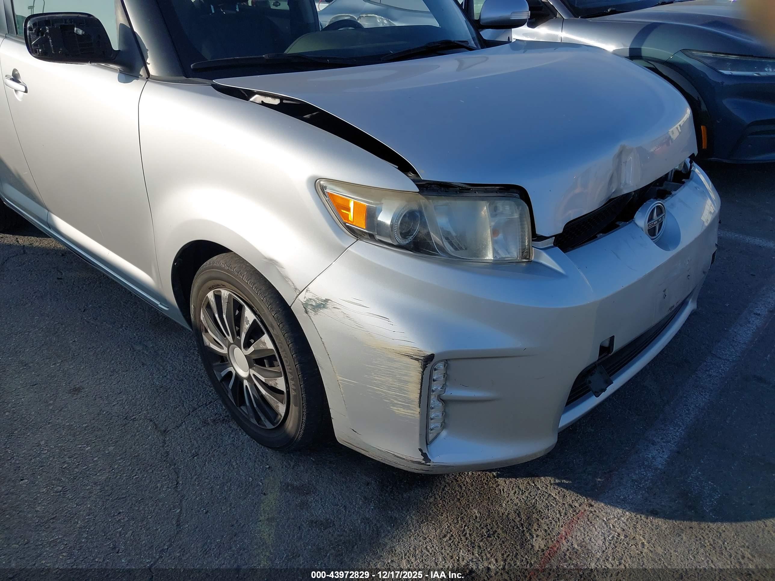 SCION XB image 6