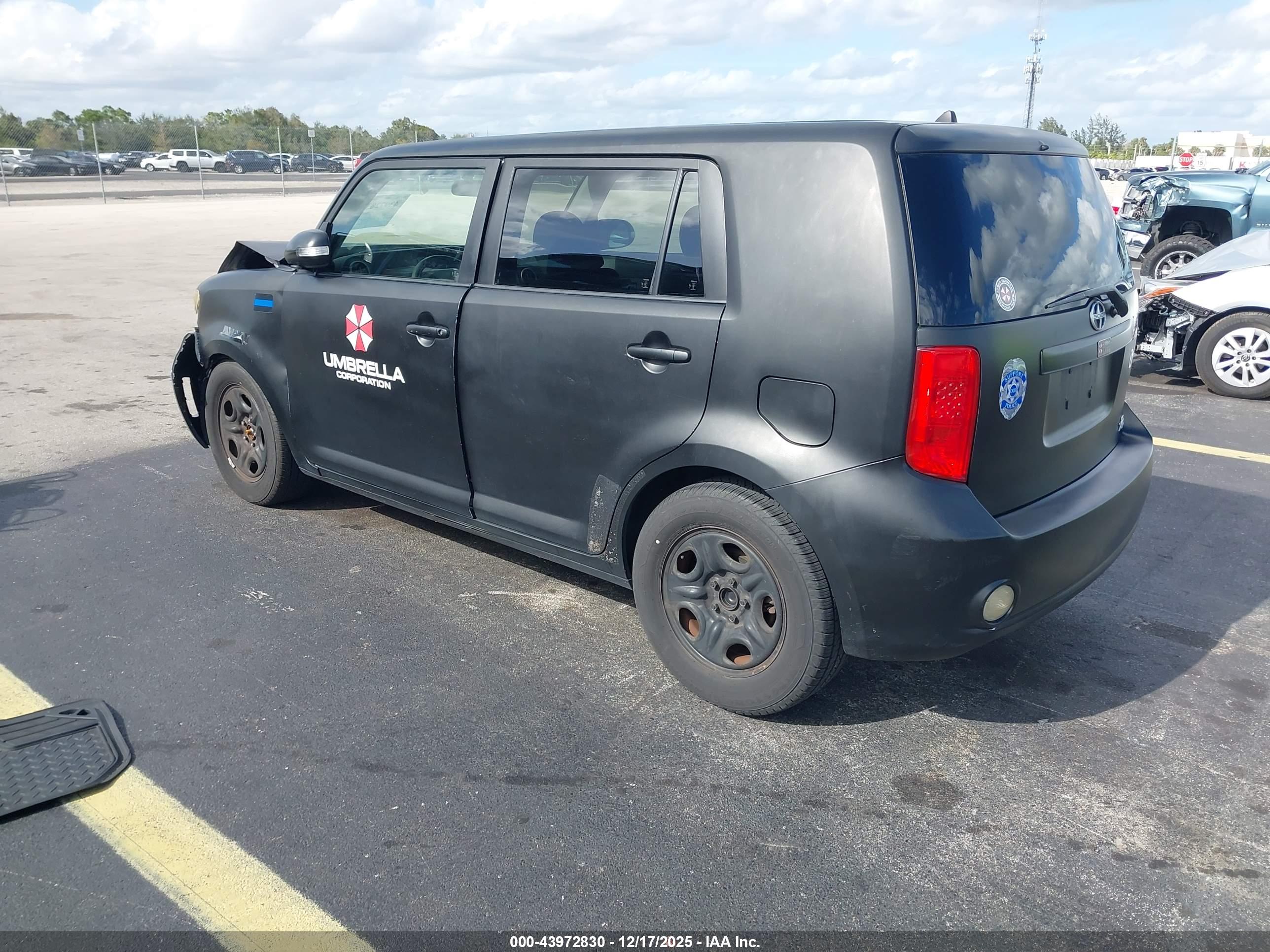 SCION XB image 3