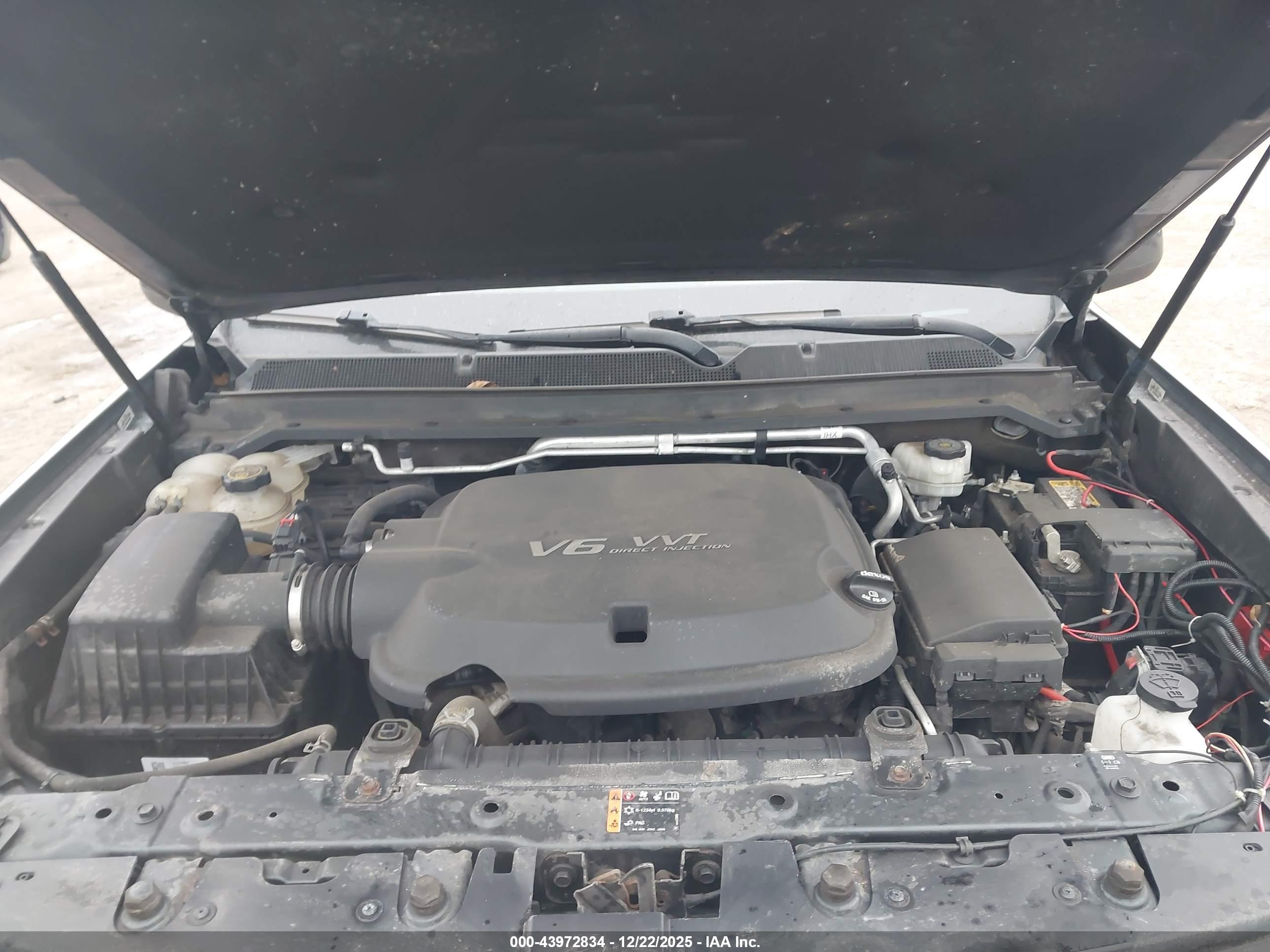 CHEVROLET COLORADO image 10