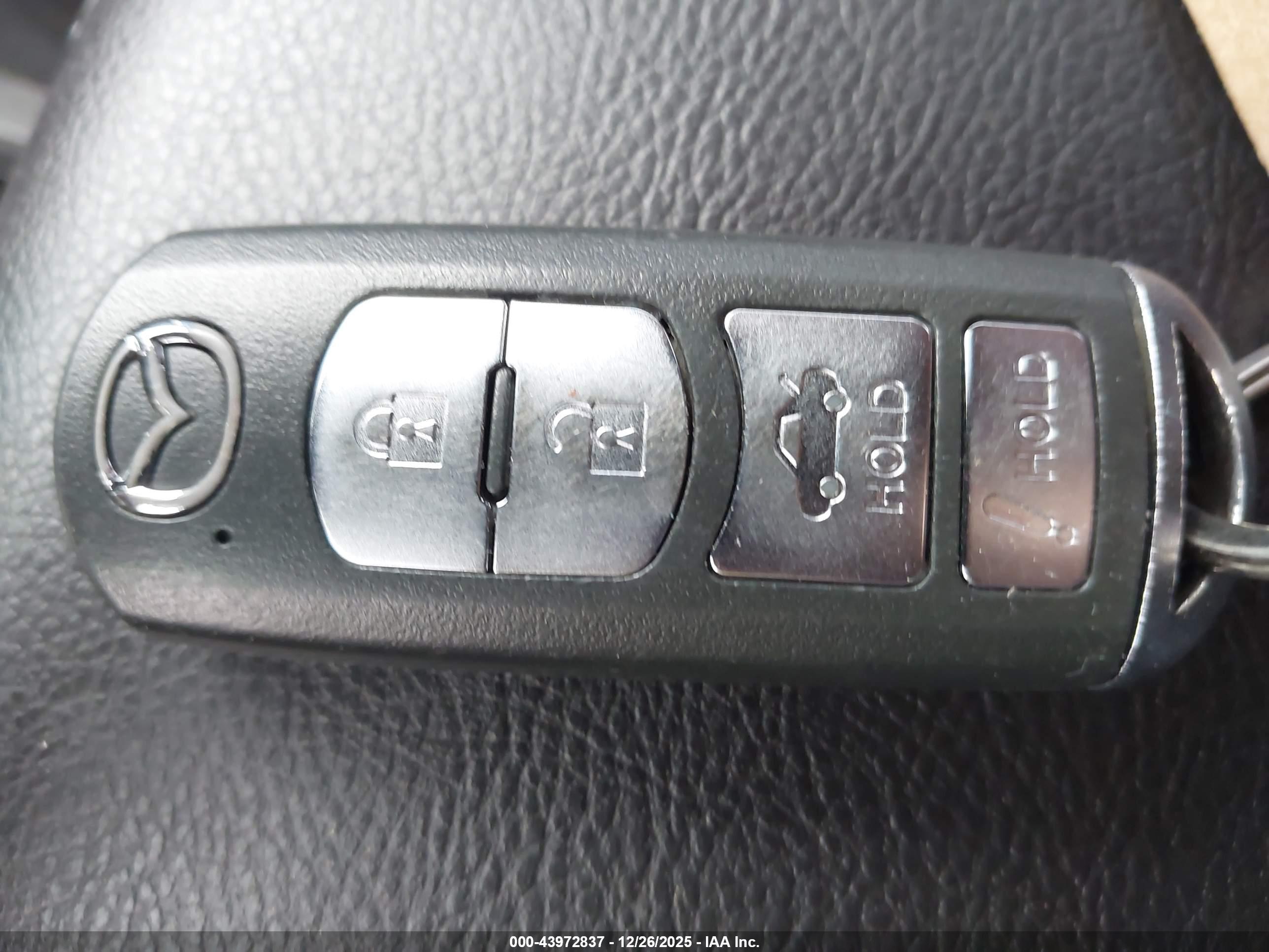 MAZDA MAZDA6 image 11