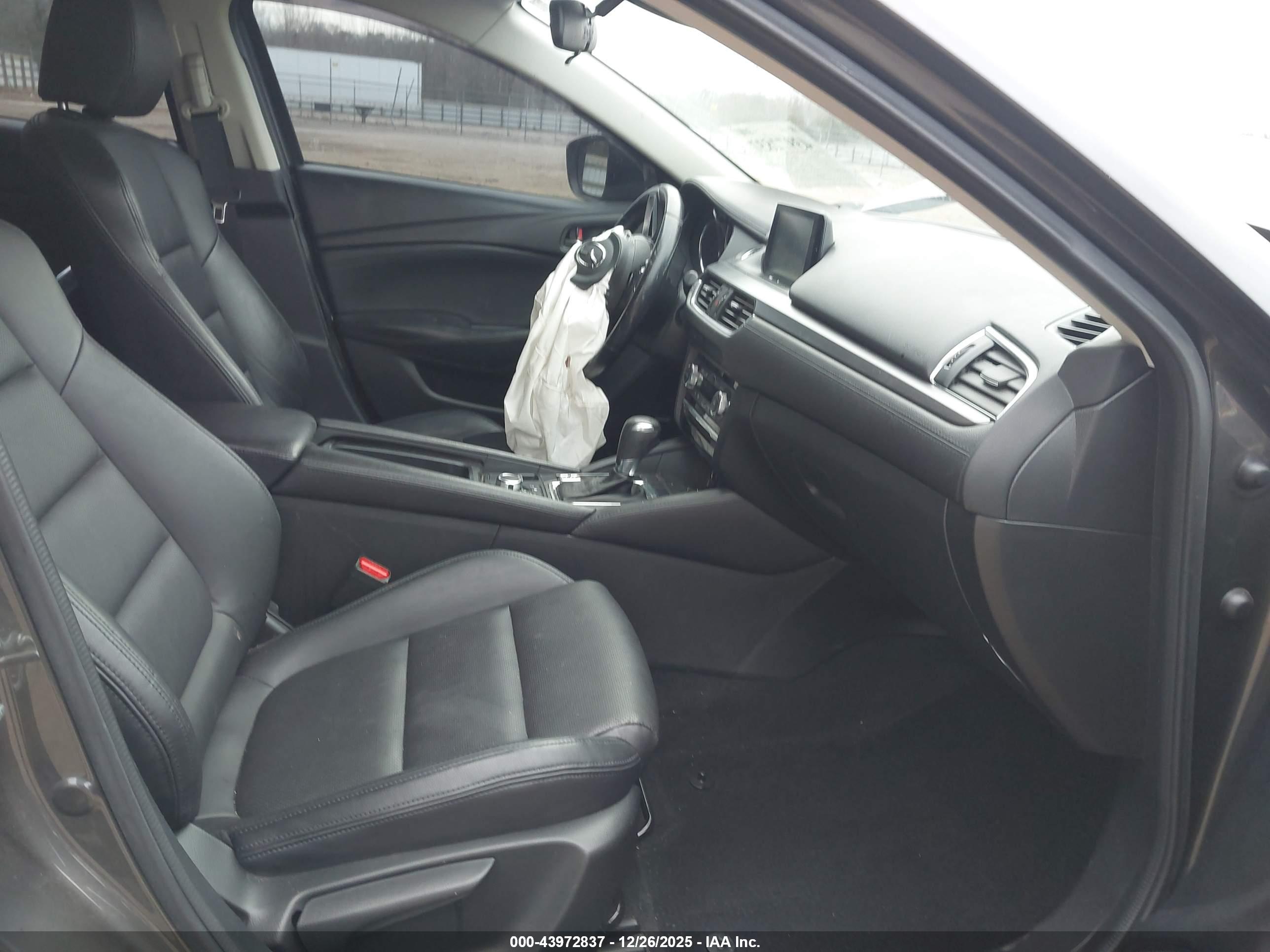 MAZDA MAZDA6 image 5