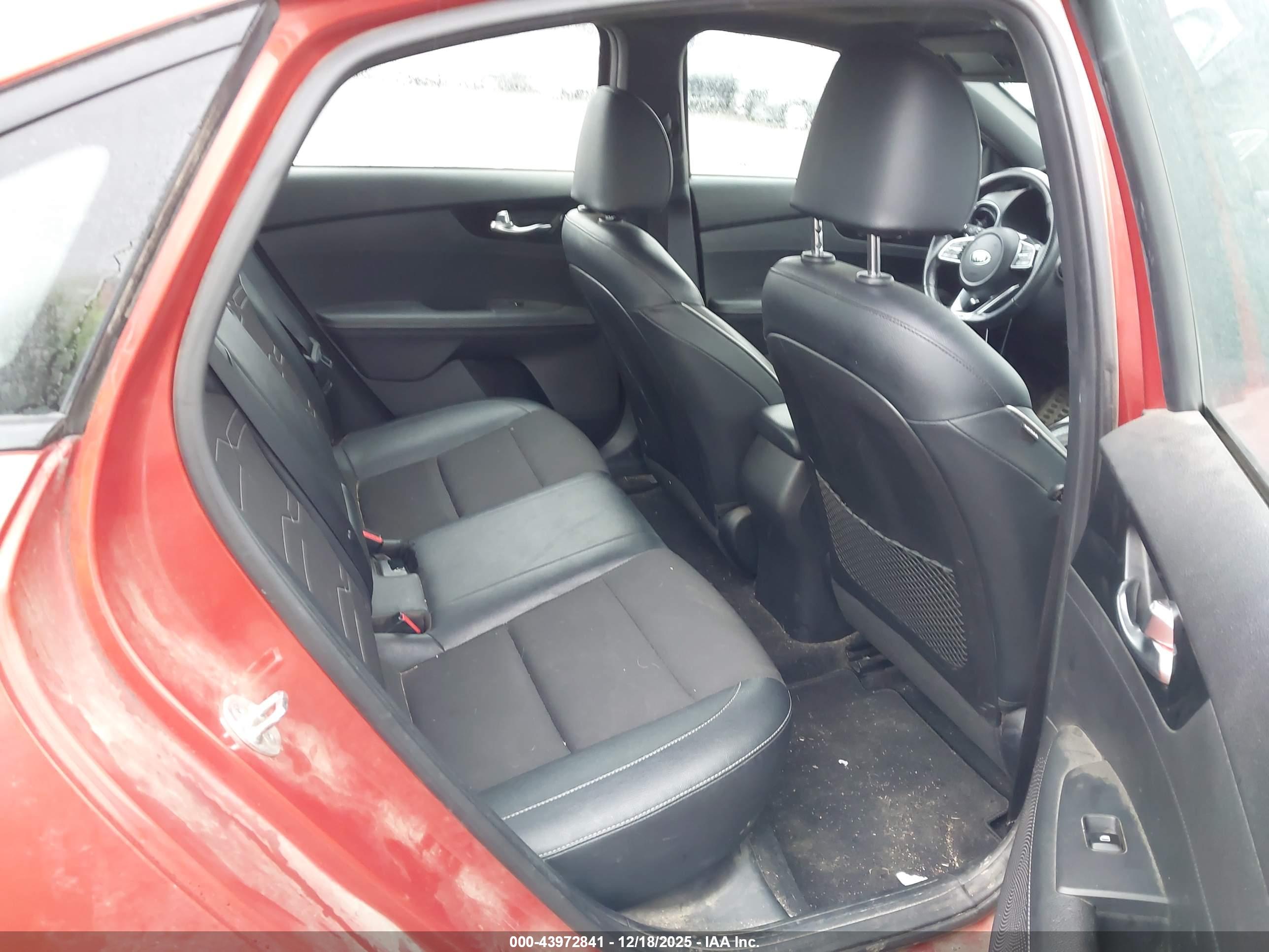 KIA FORTE image 8
