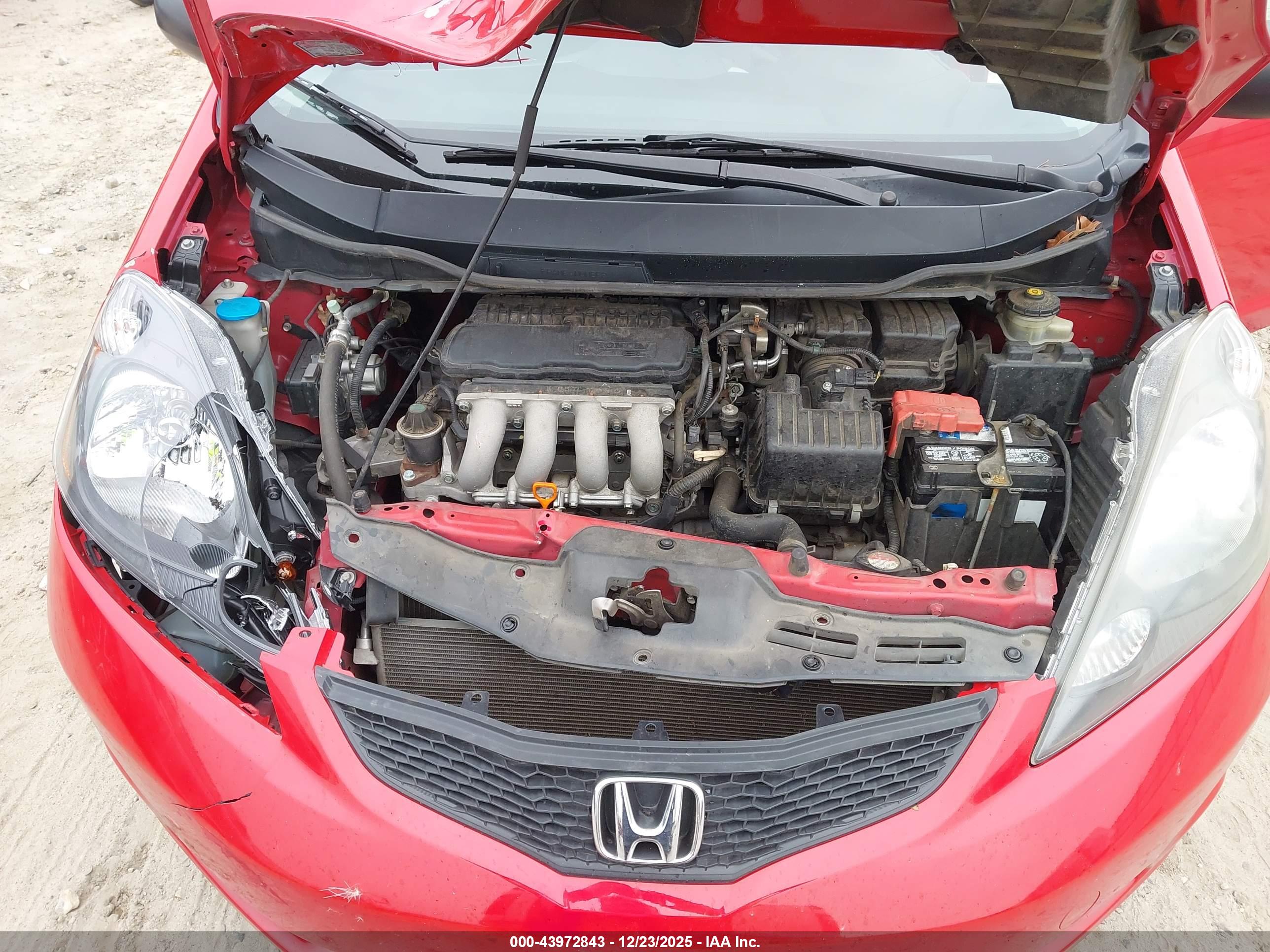 HONDA FIT image 10