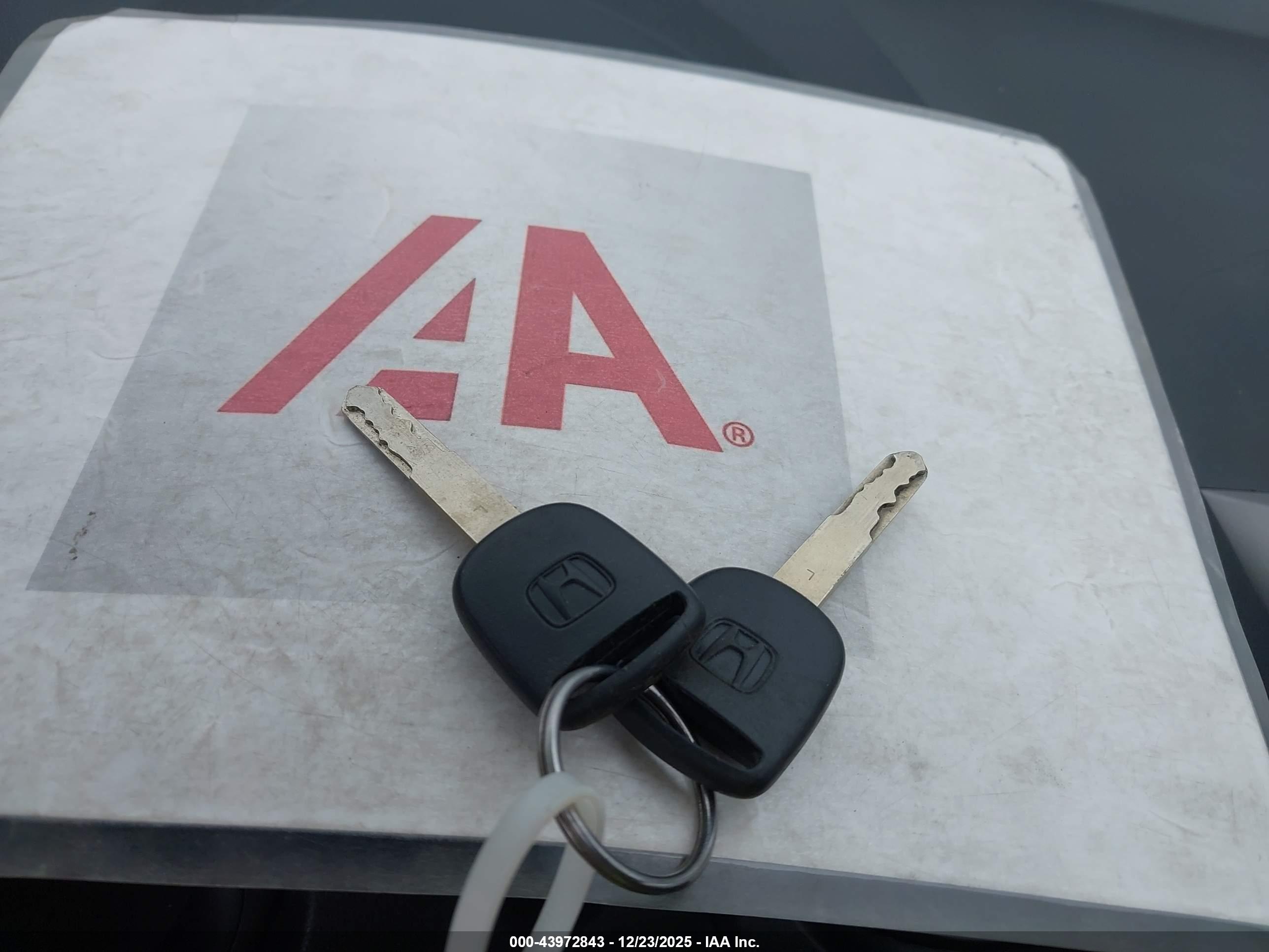 HONDA FIT image 11