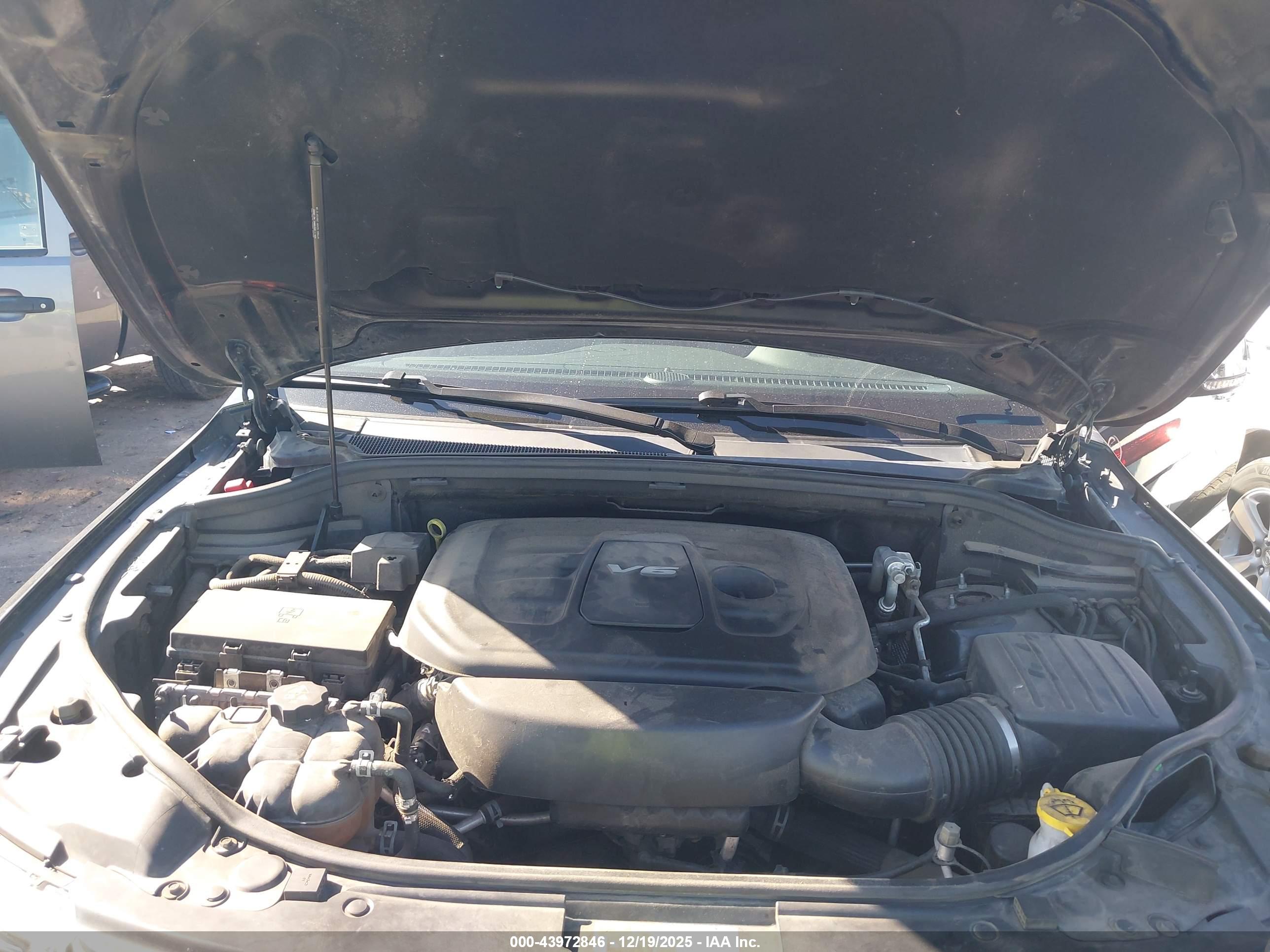 JEEP GRAND image 10