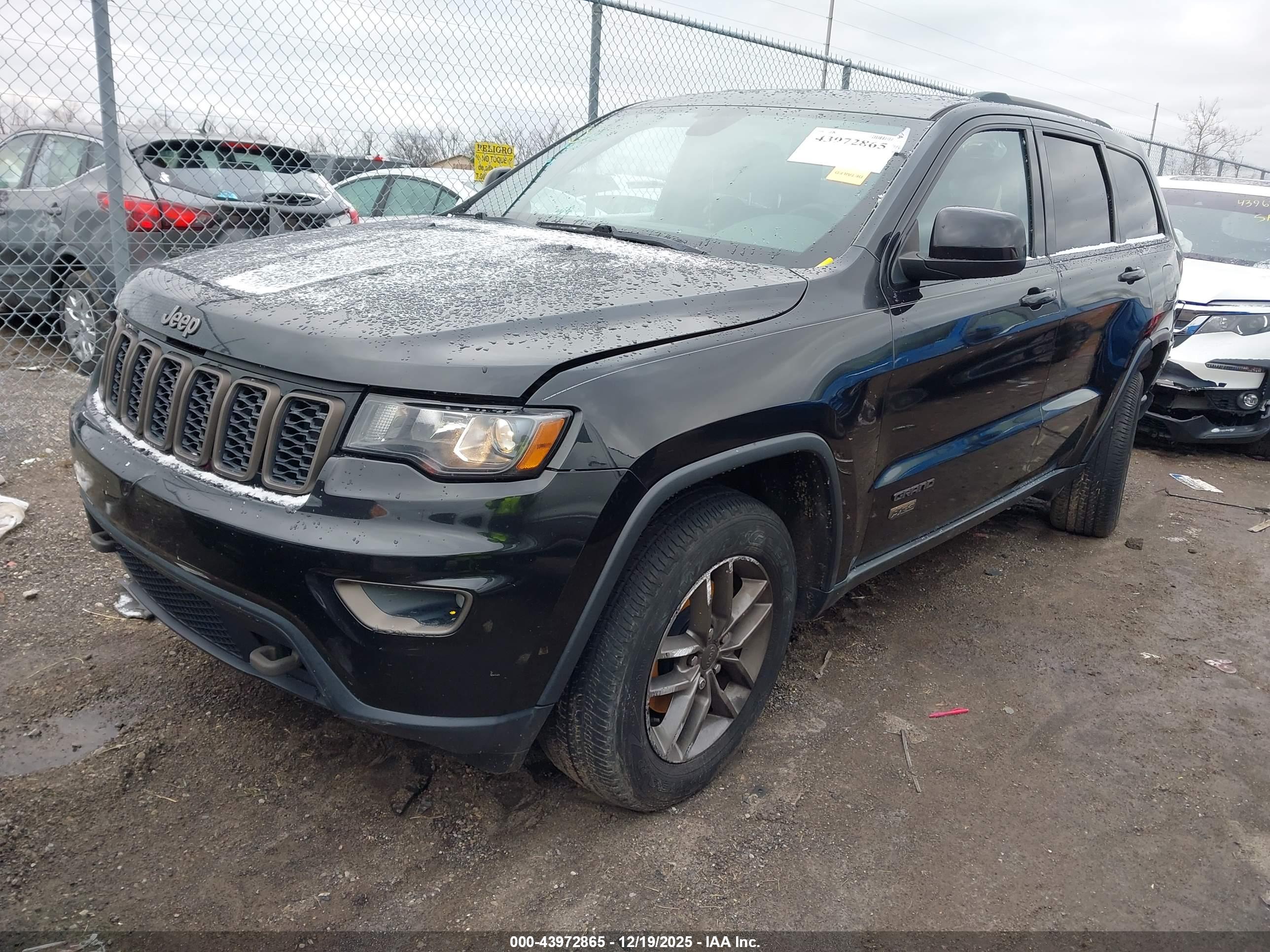 JEEP GRAND image 2