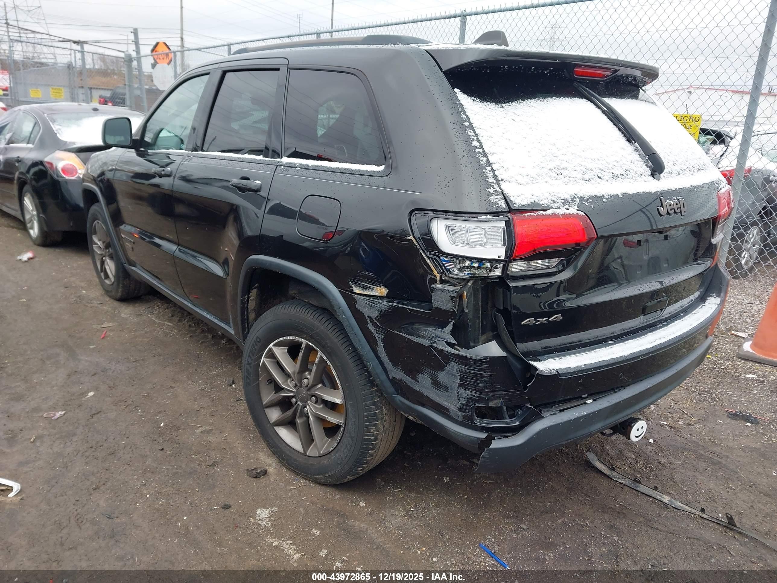 JEEP GRAND image 3