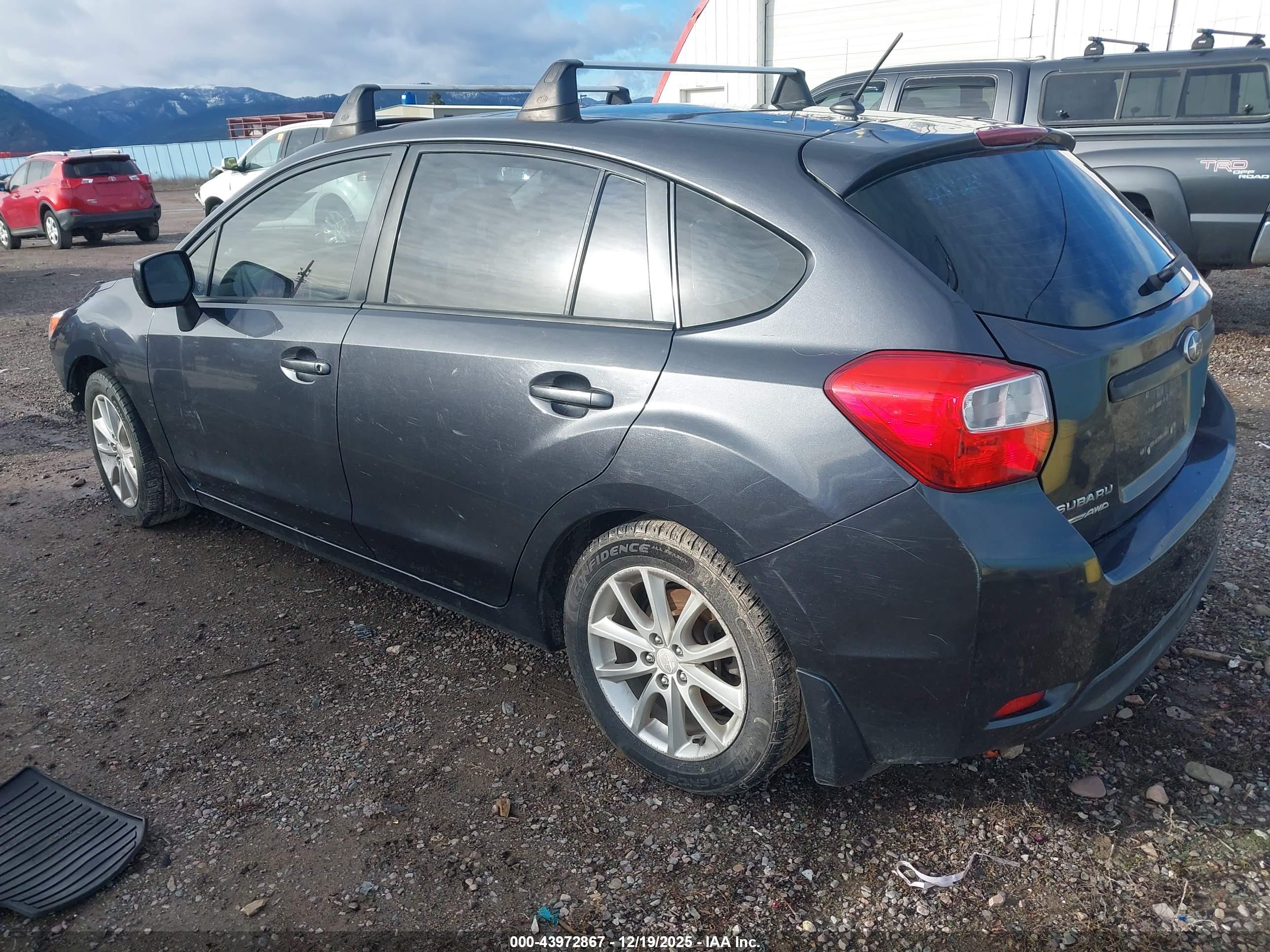 SUBARU IMPREZA image 3
