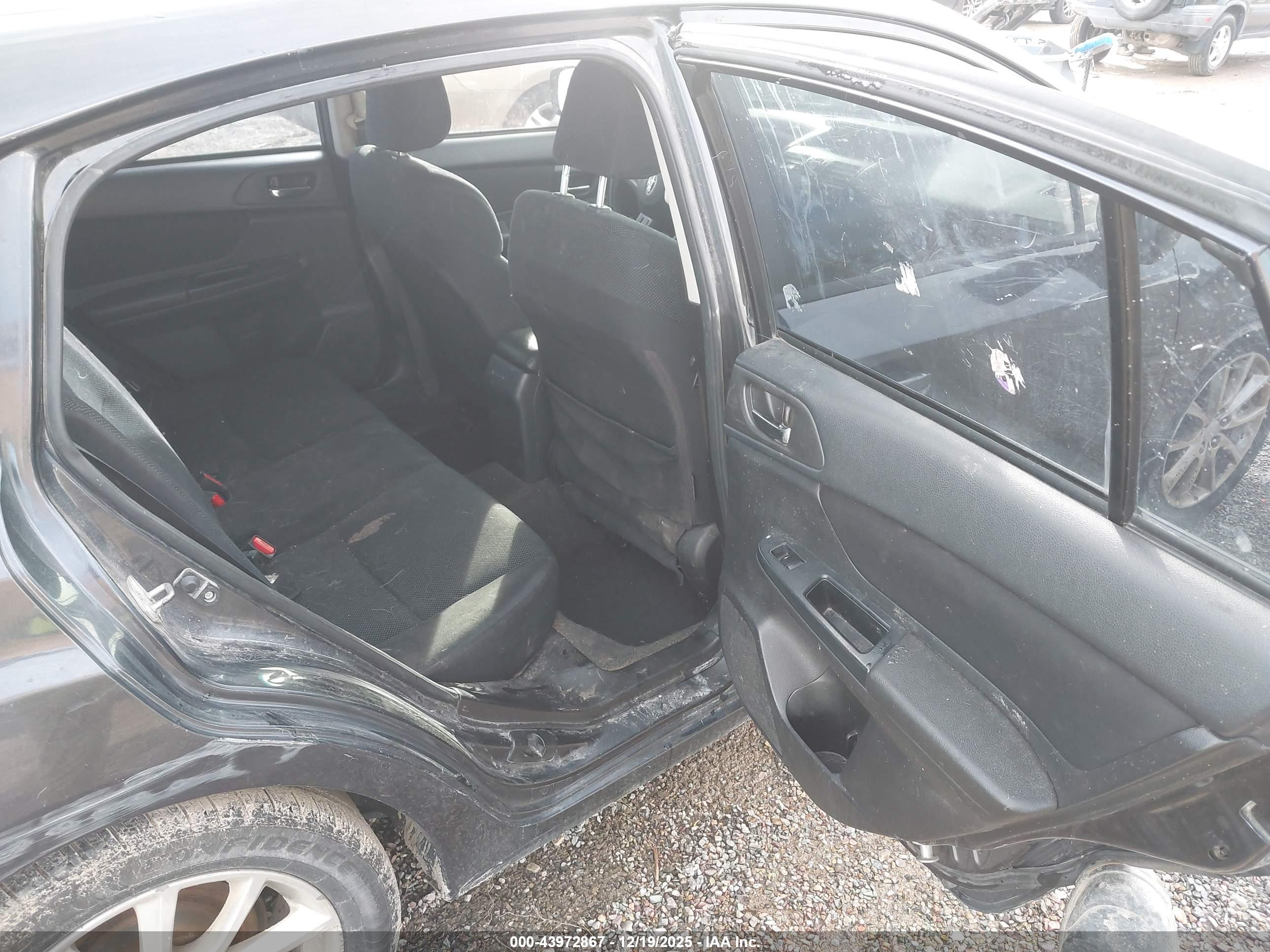 SUBARU IMPREZA image 8