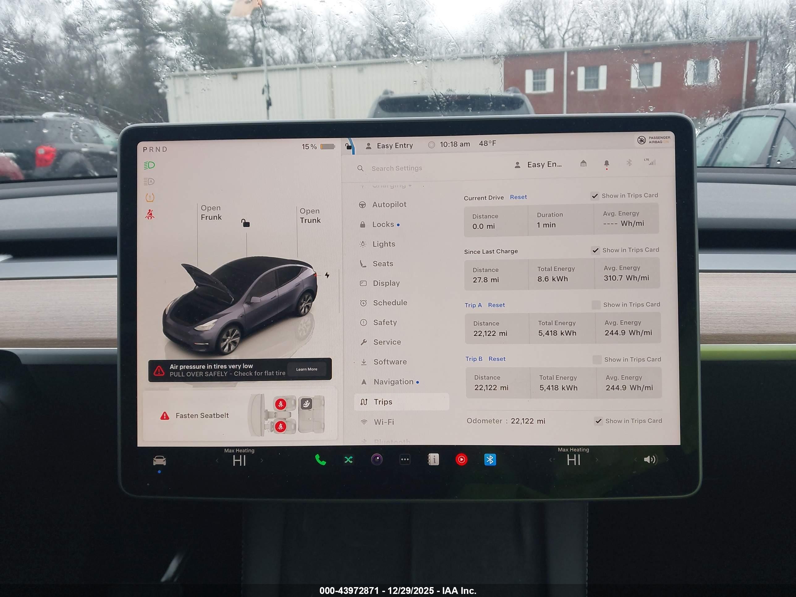 TESLA MODEL image 7