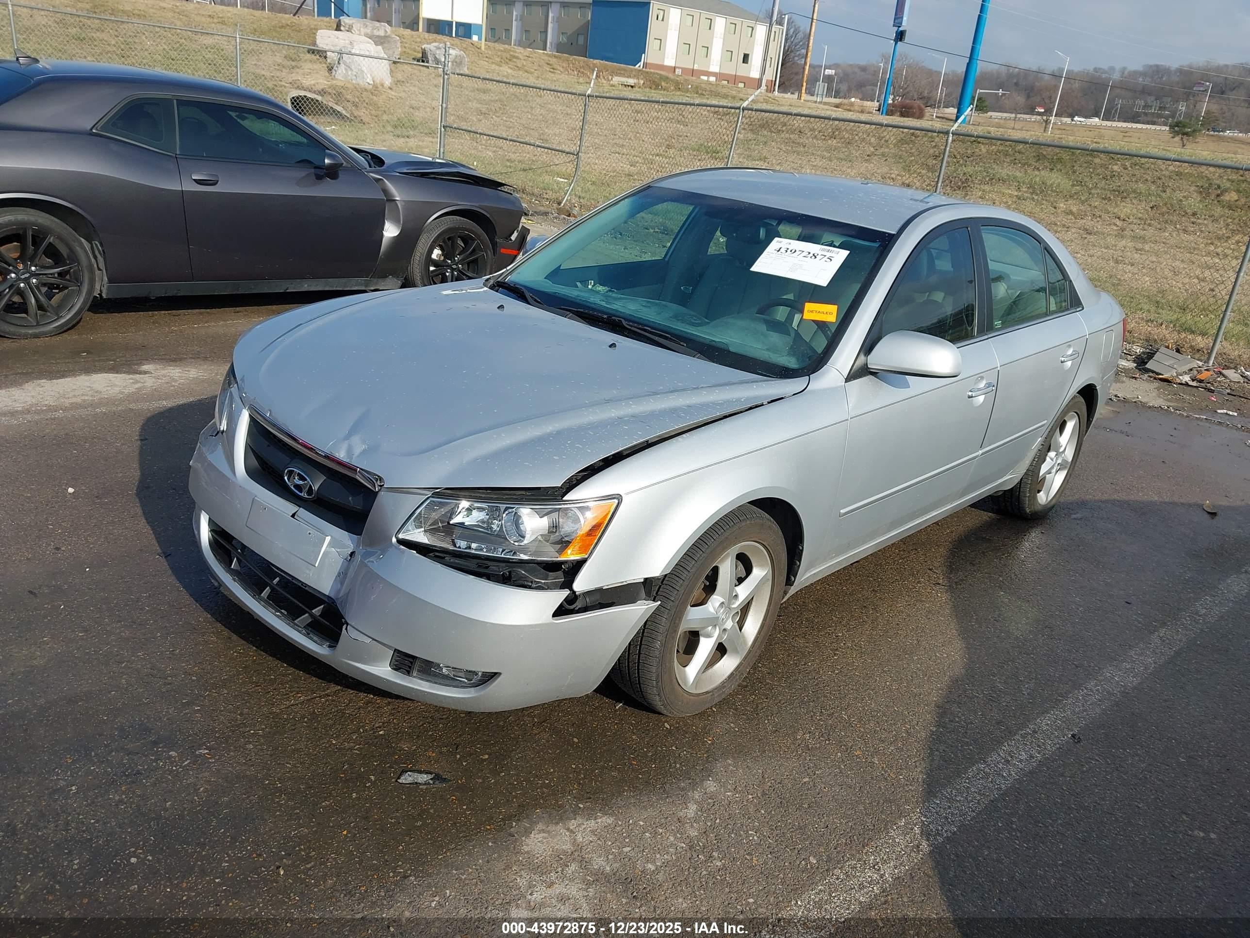 HYUNDAI SONATA image 2