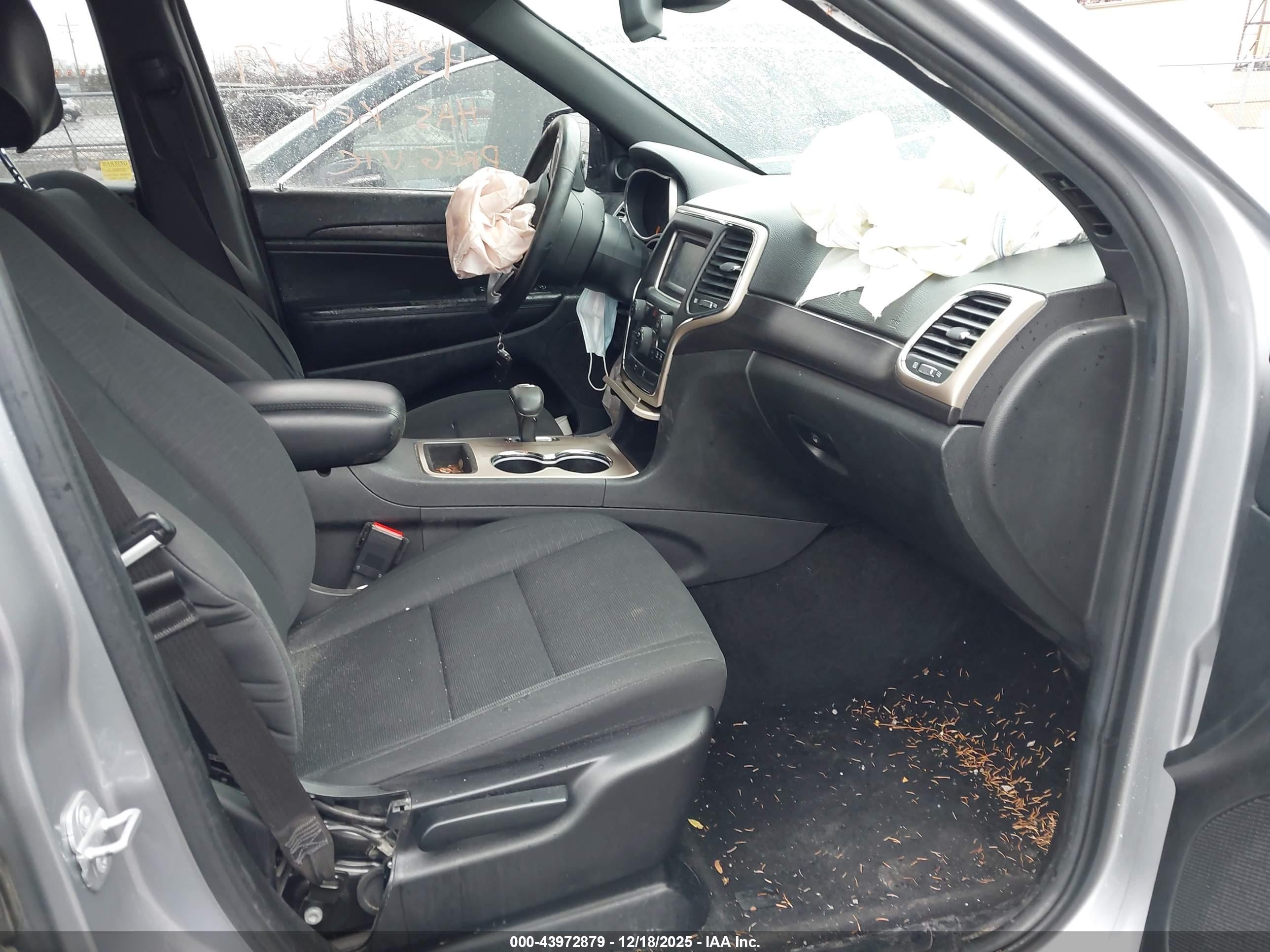 JEEP GRAND image 5