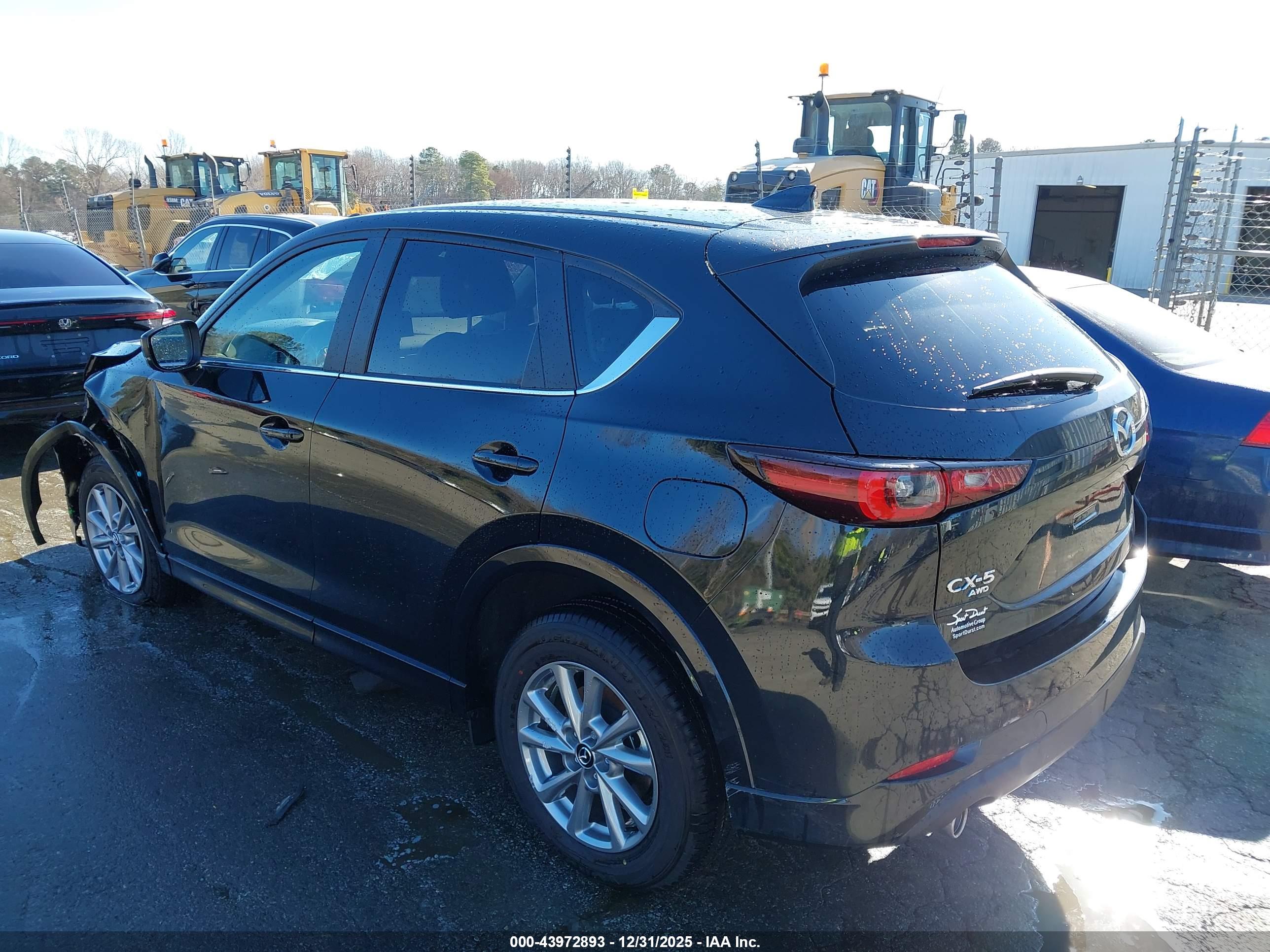 MAZDA CX-5 image 3