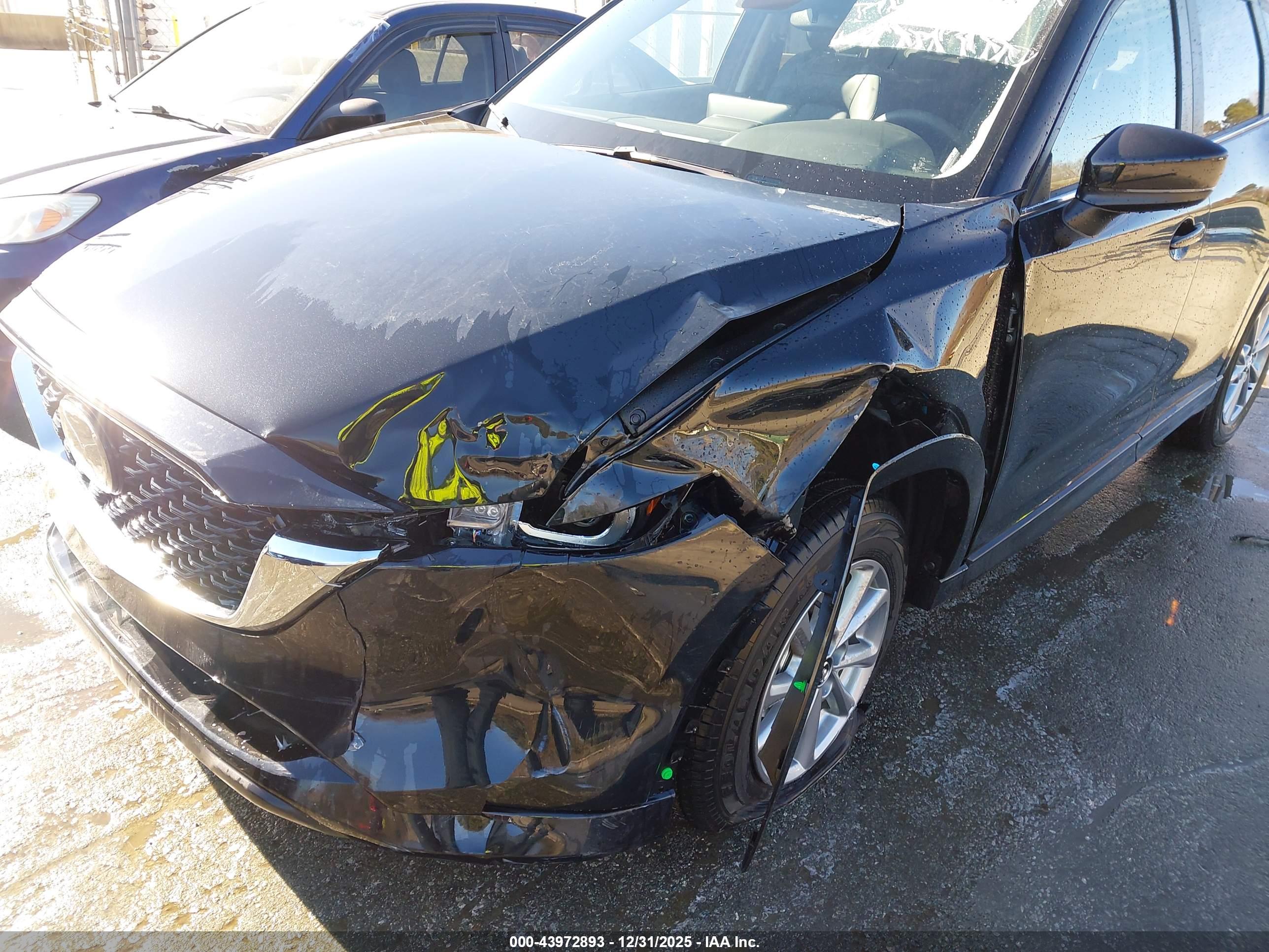MAZDA CX-5 image 6