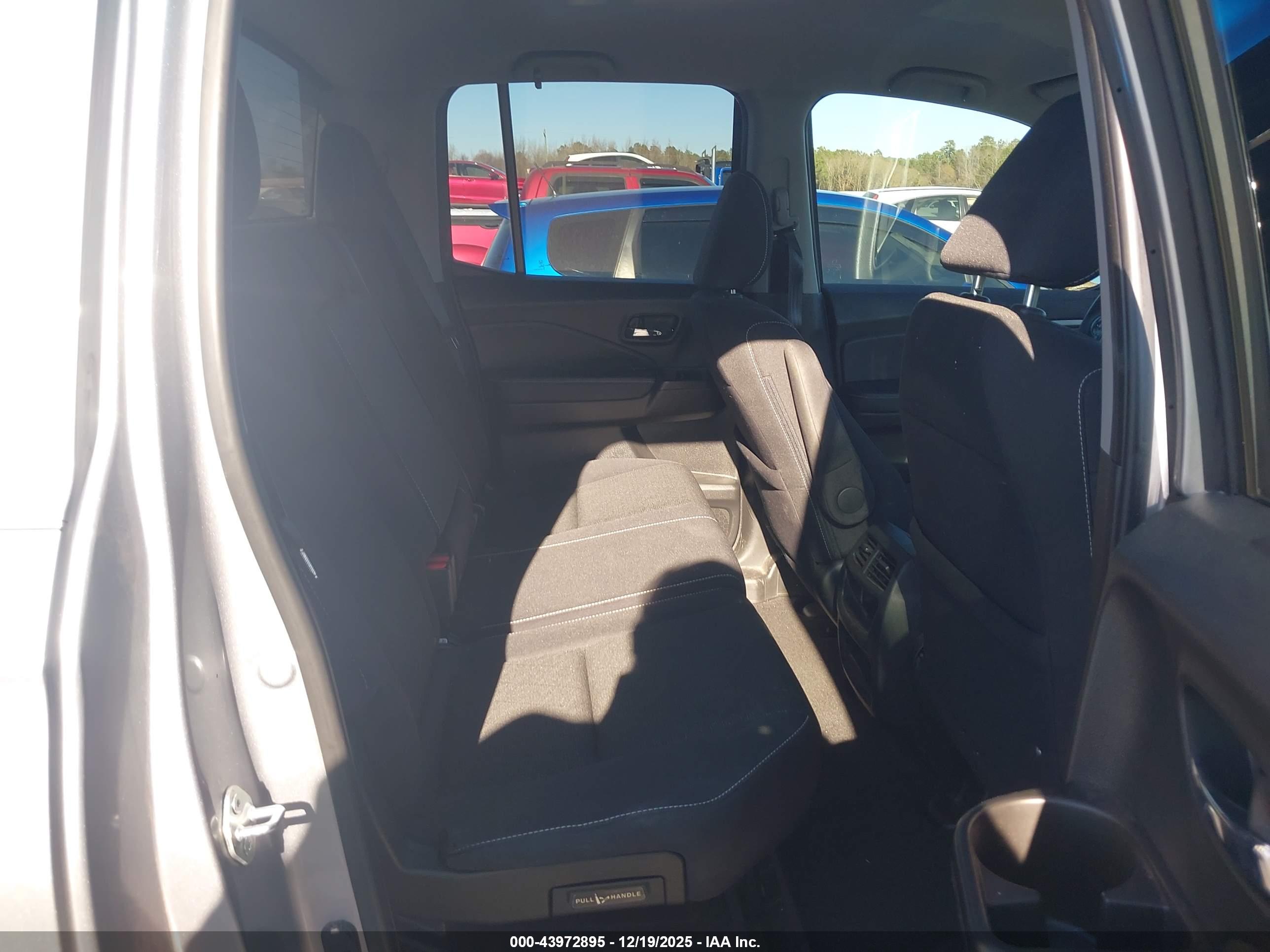 HONDA RIDGELINE image 8