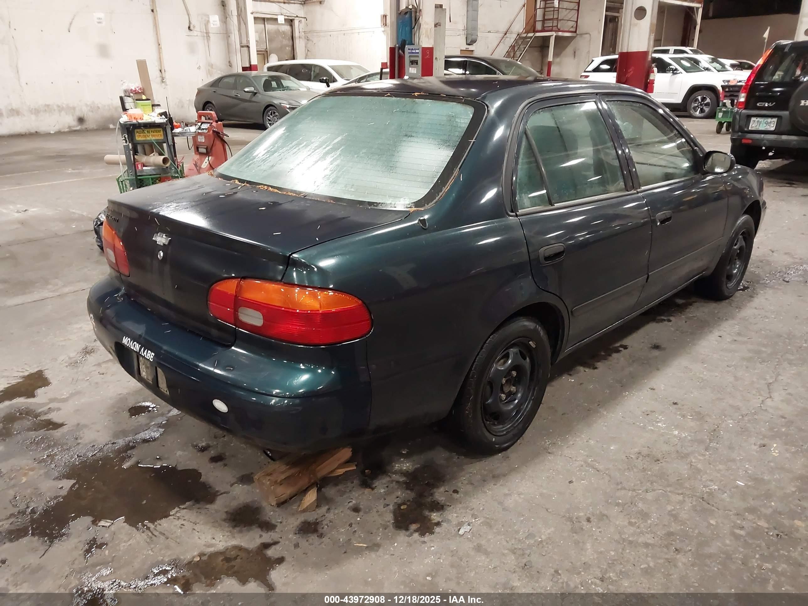 CHEVROLET PRIZM image 4