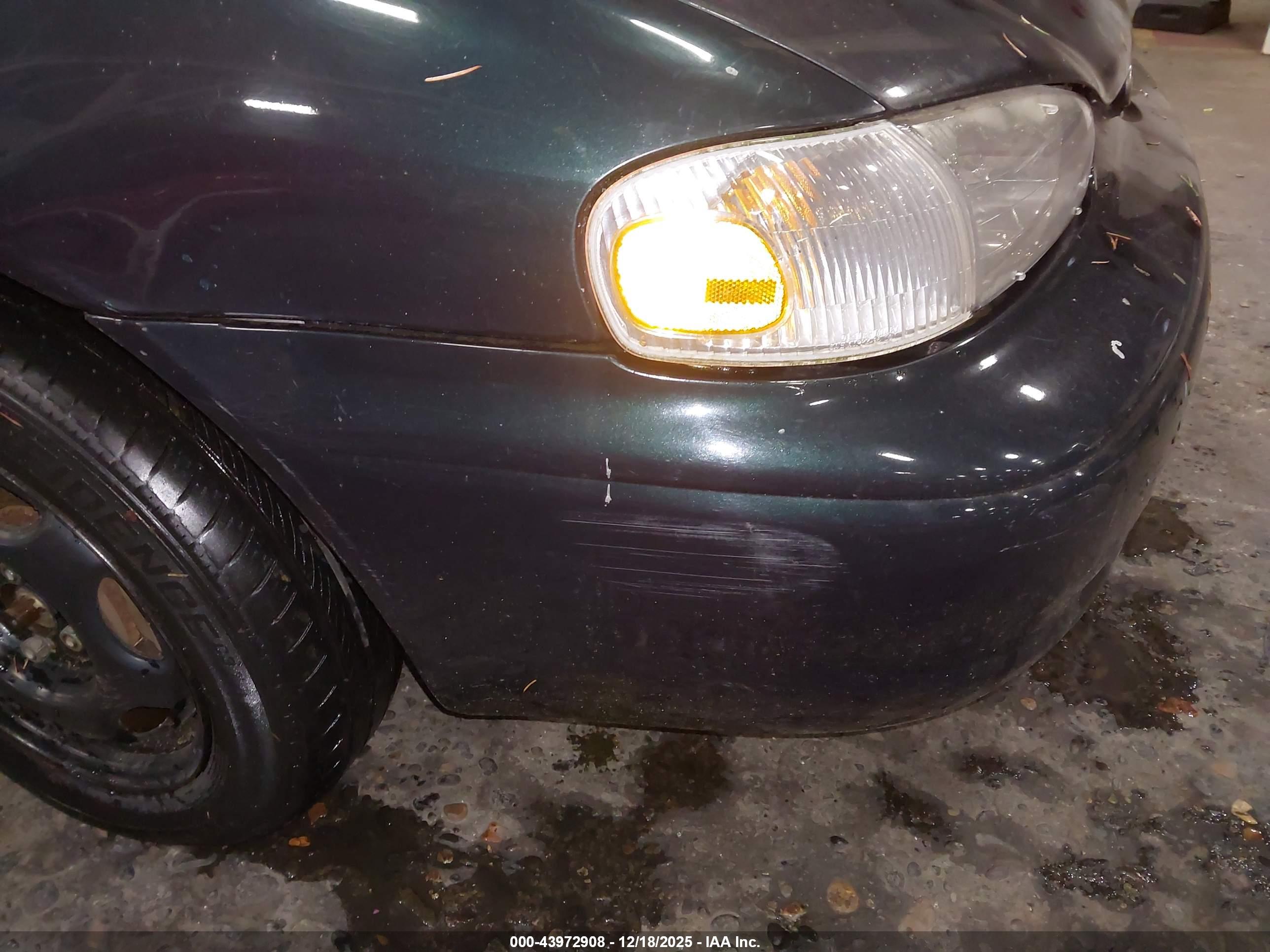 CHEVROLET PRIZM image 6