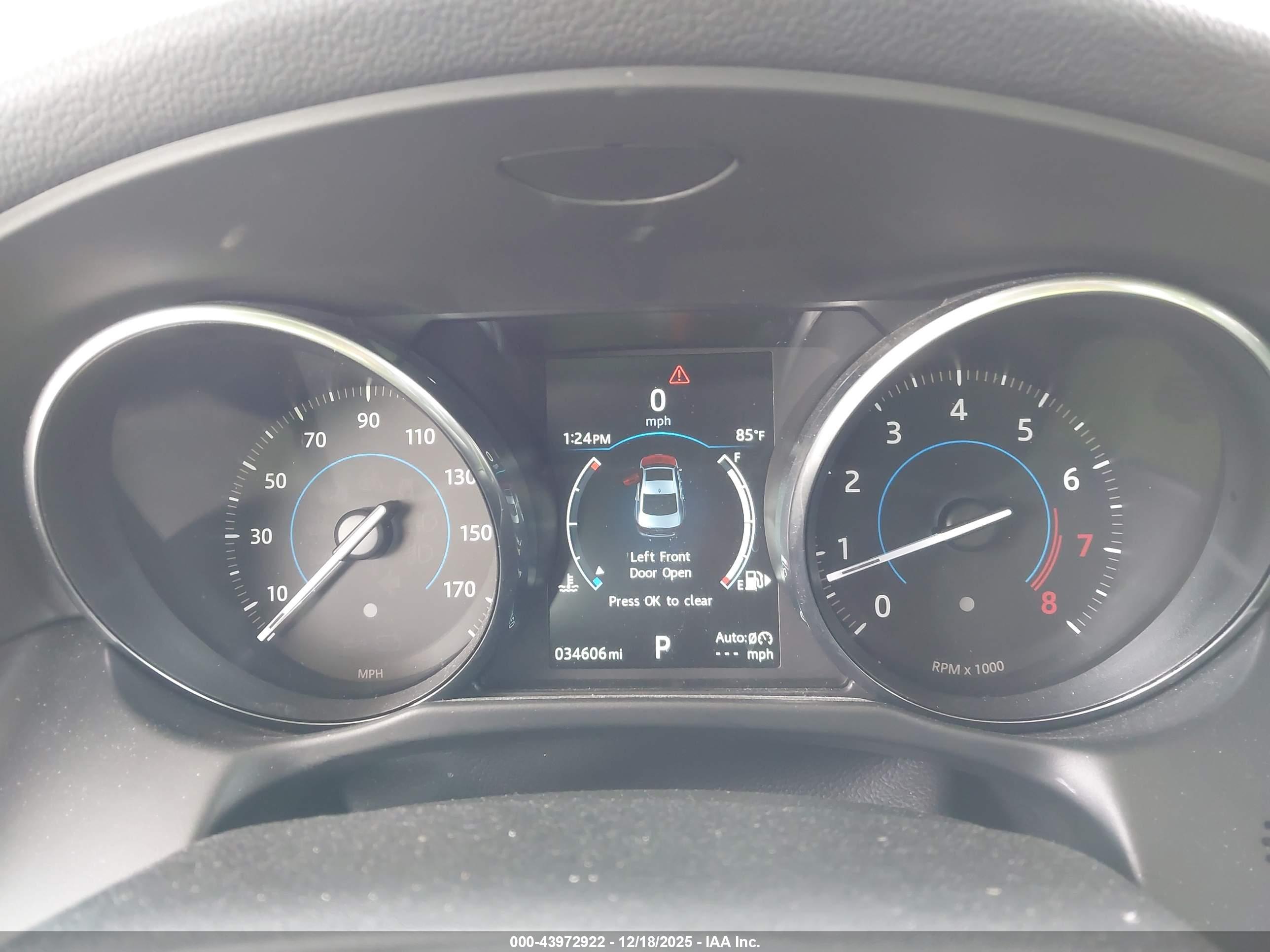 JAGUAR XF image 7