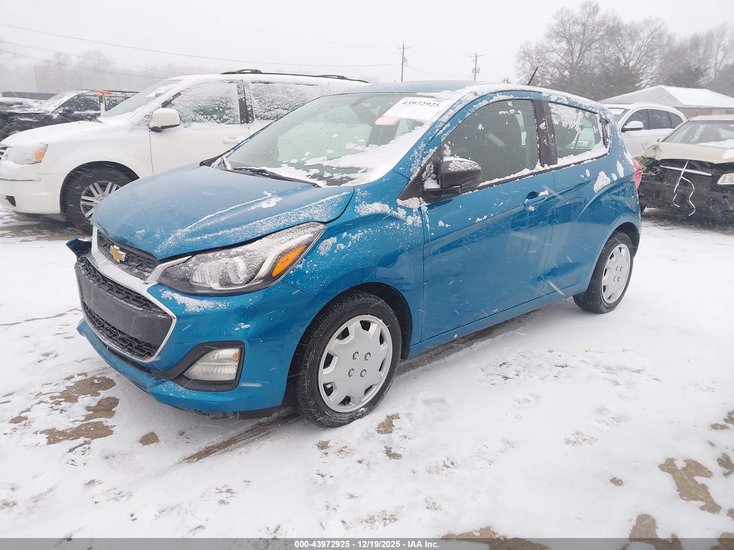 CHEVROLET SPARK image 2