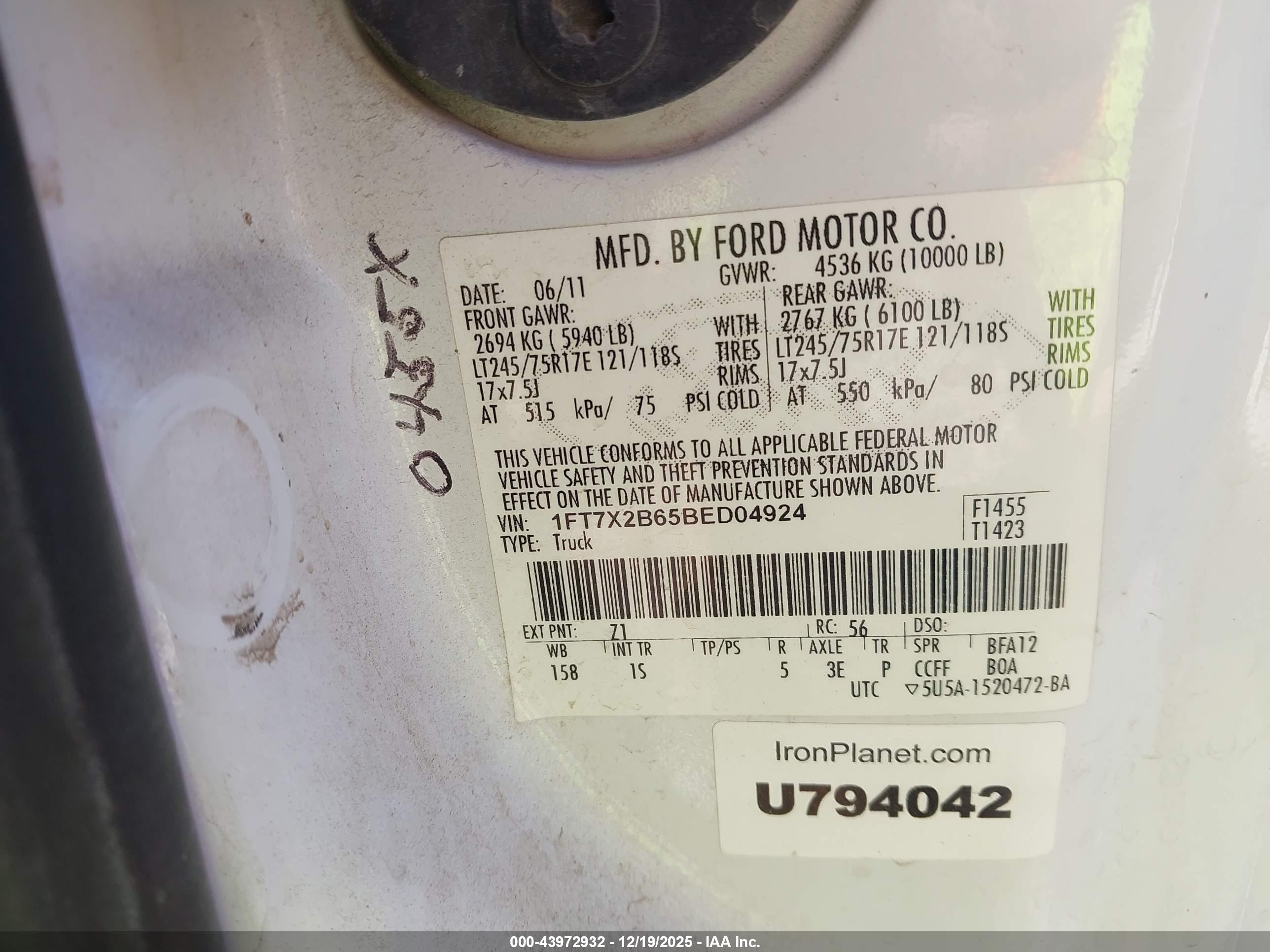 FORD F-250 image 9