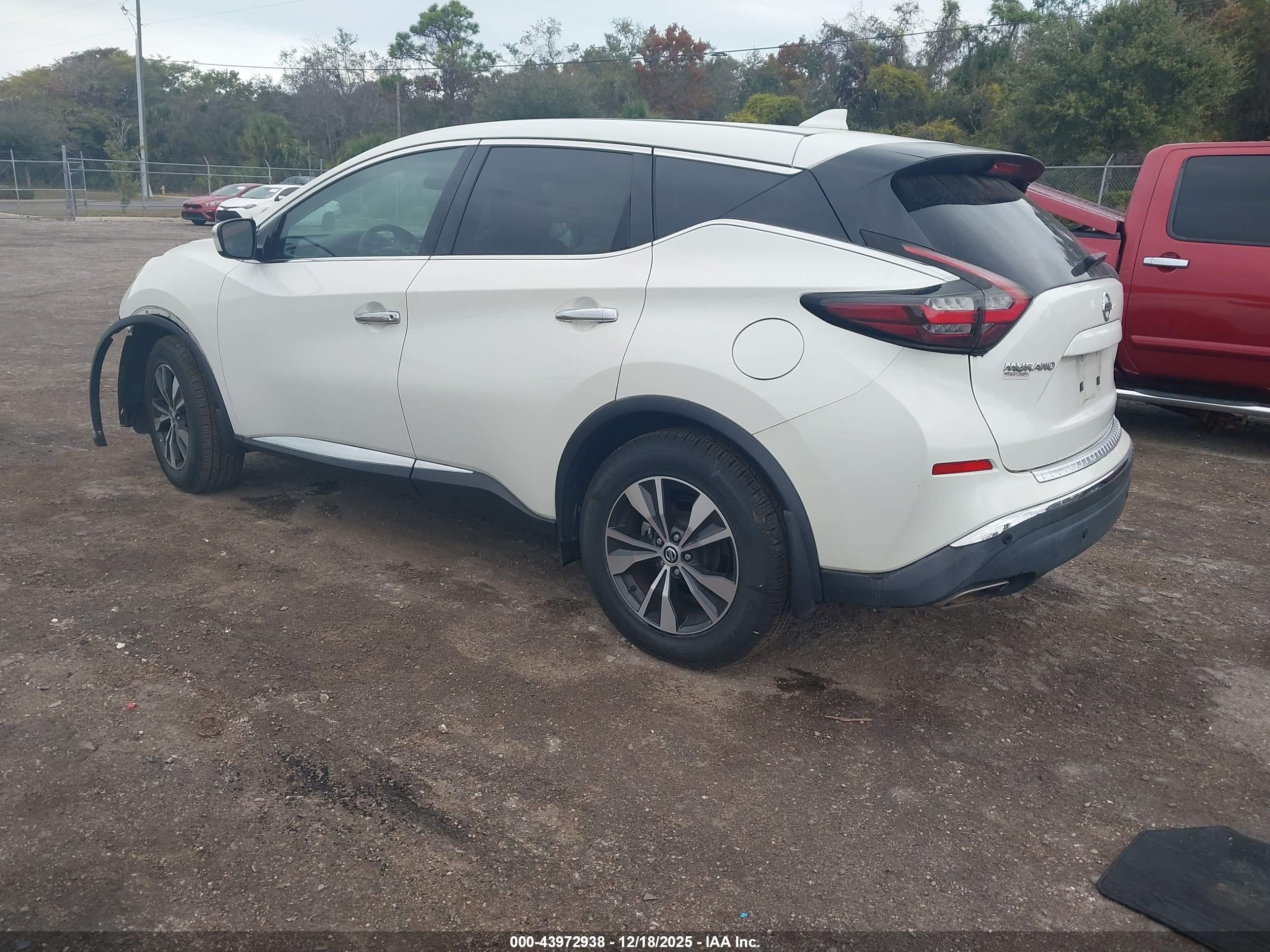 NISSAN MURANO image 3