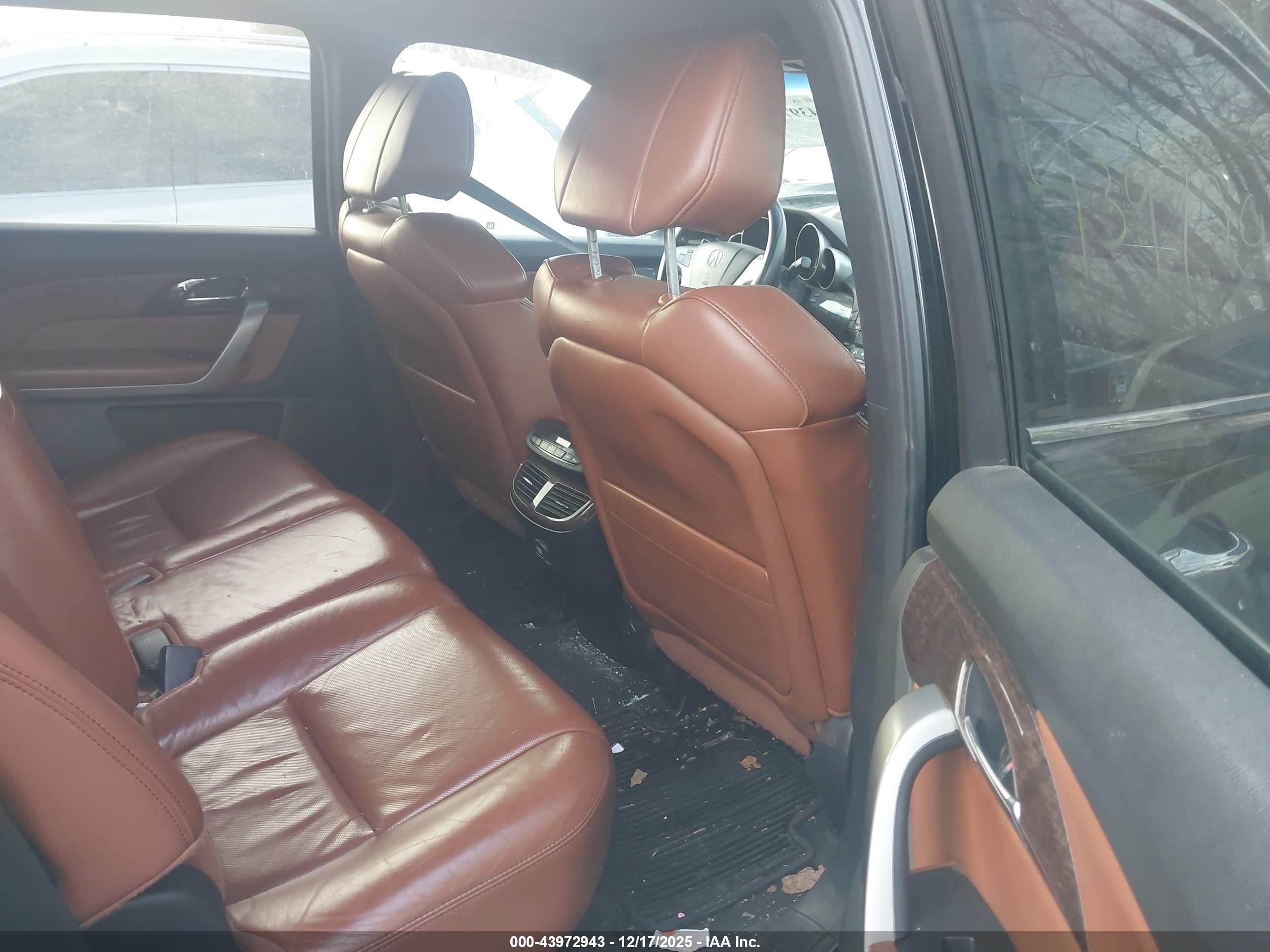 ACURA MDX image 8
