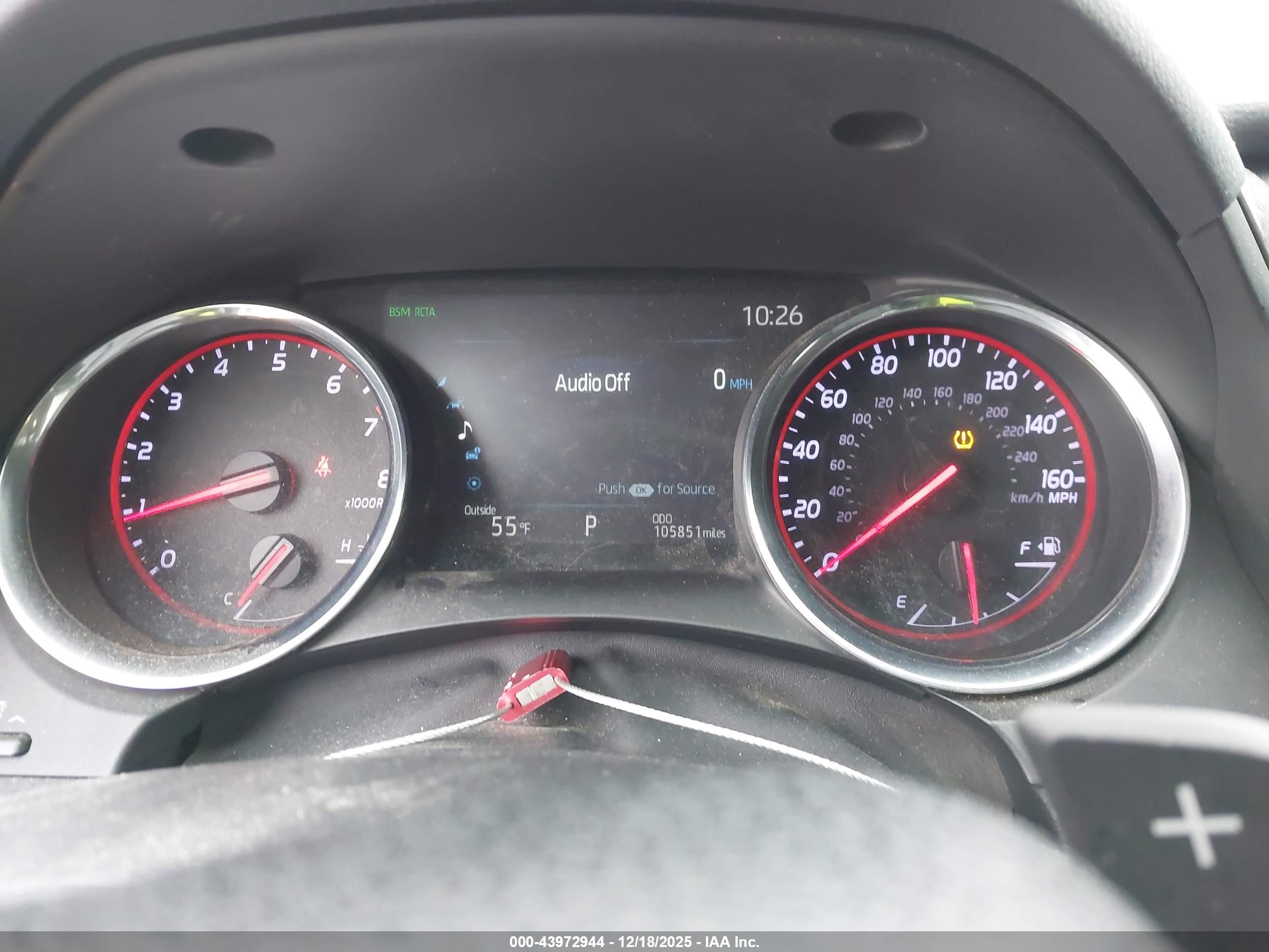 TOYOTA CAMRY image 7