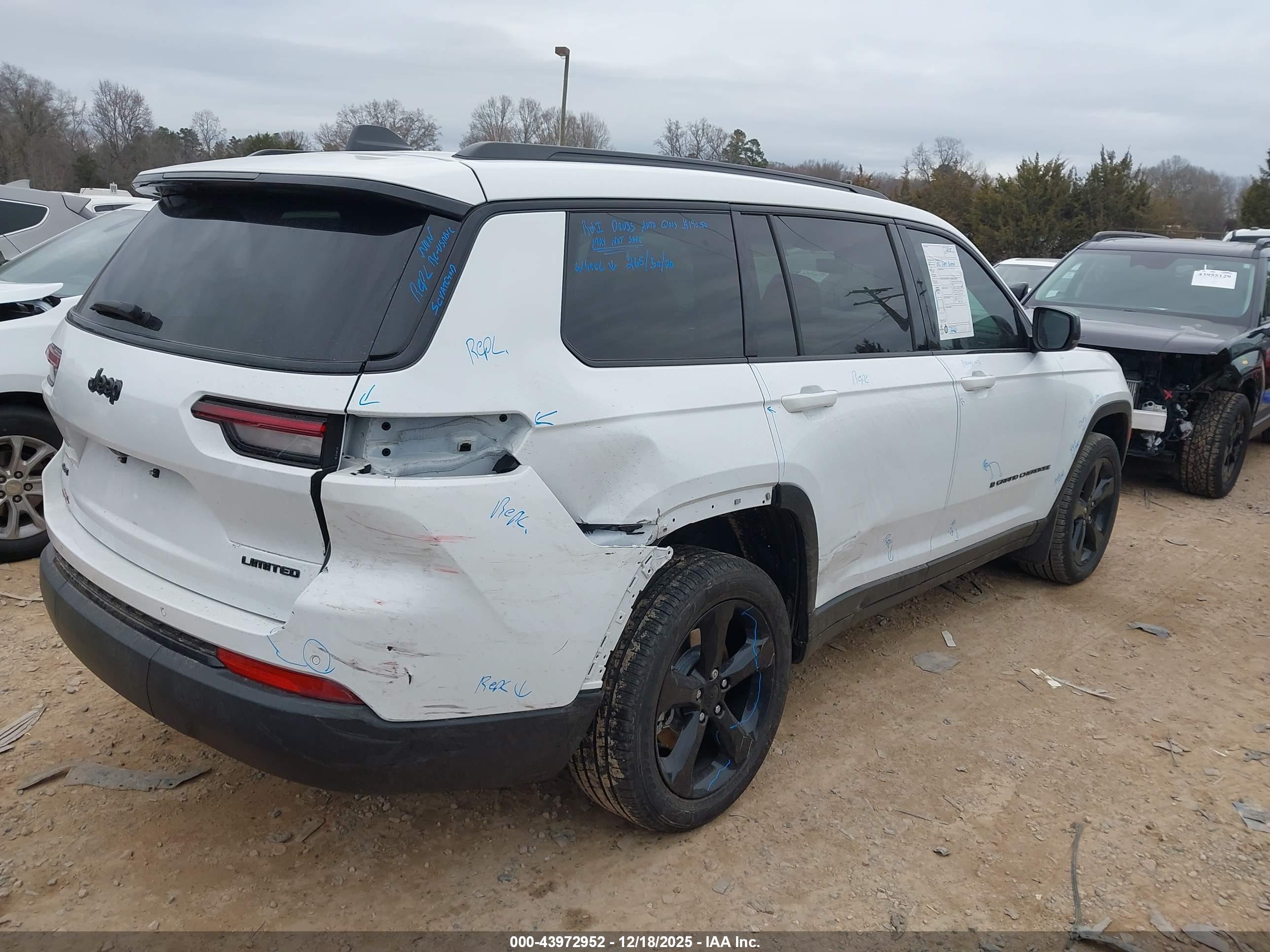 JEEP GRAND image 4