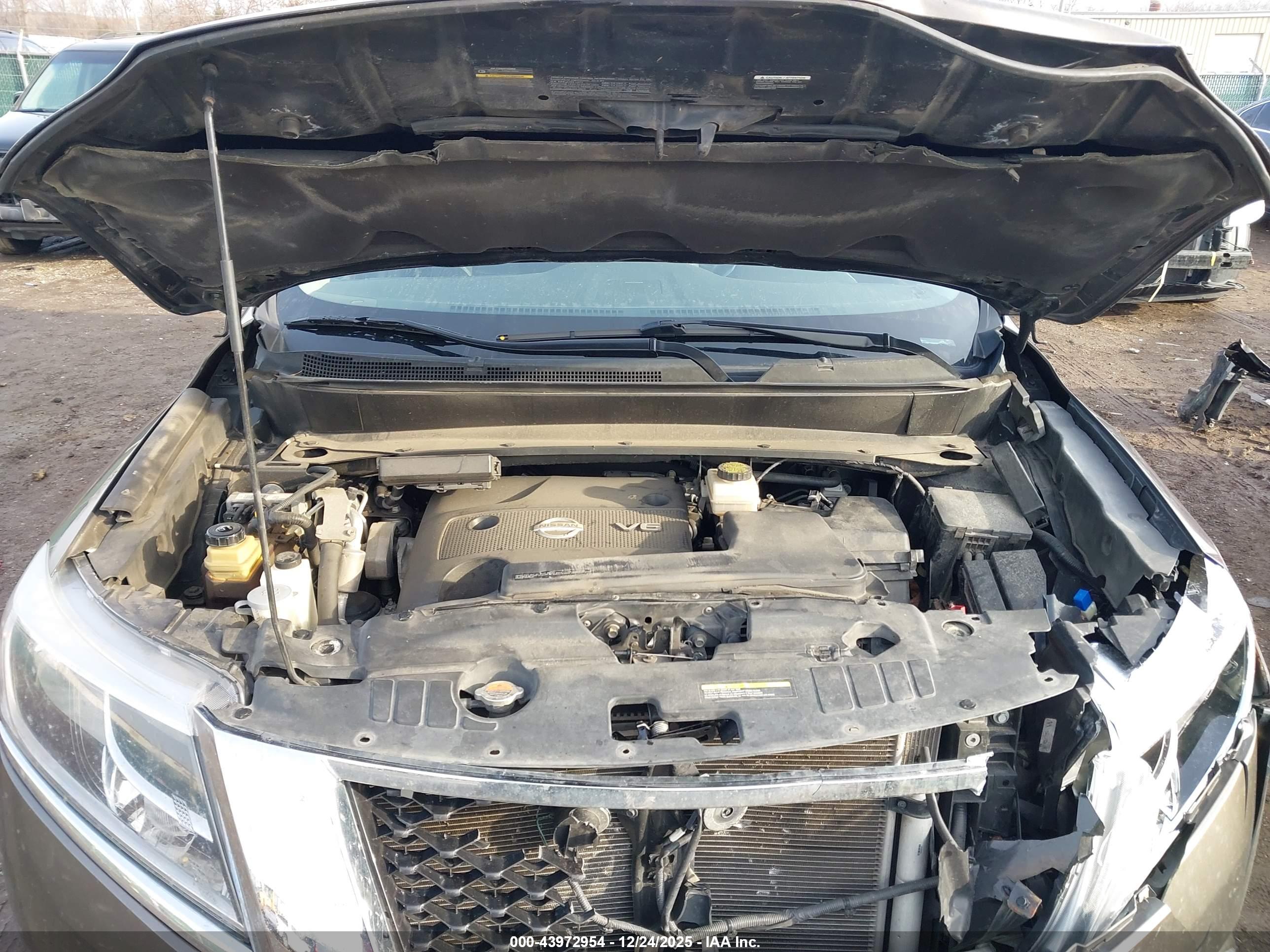 NISSAN PATHFINDER image 10