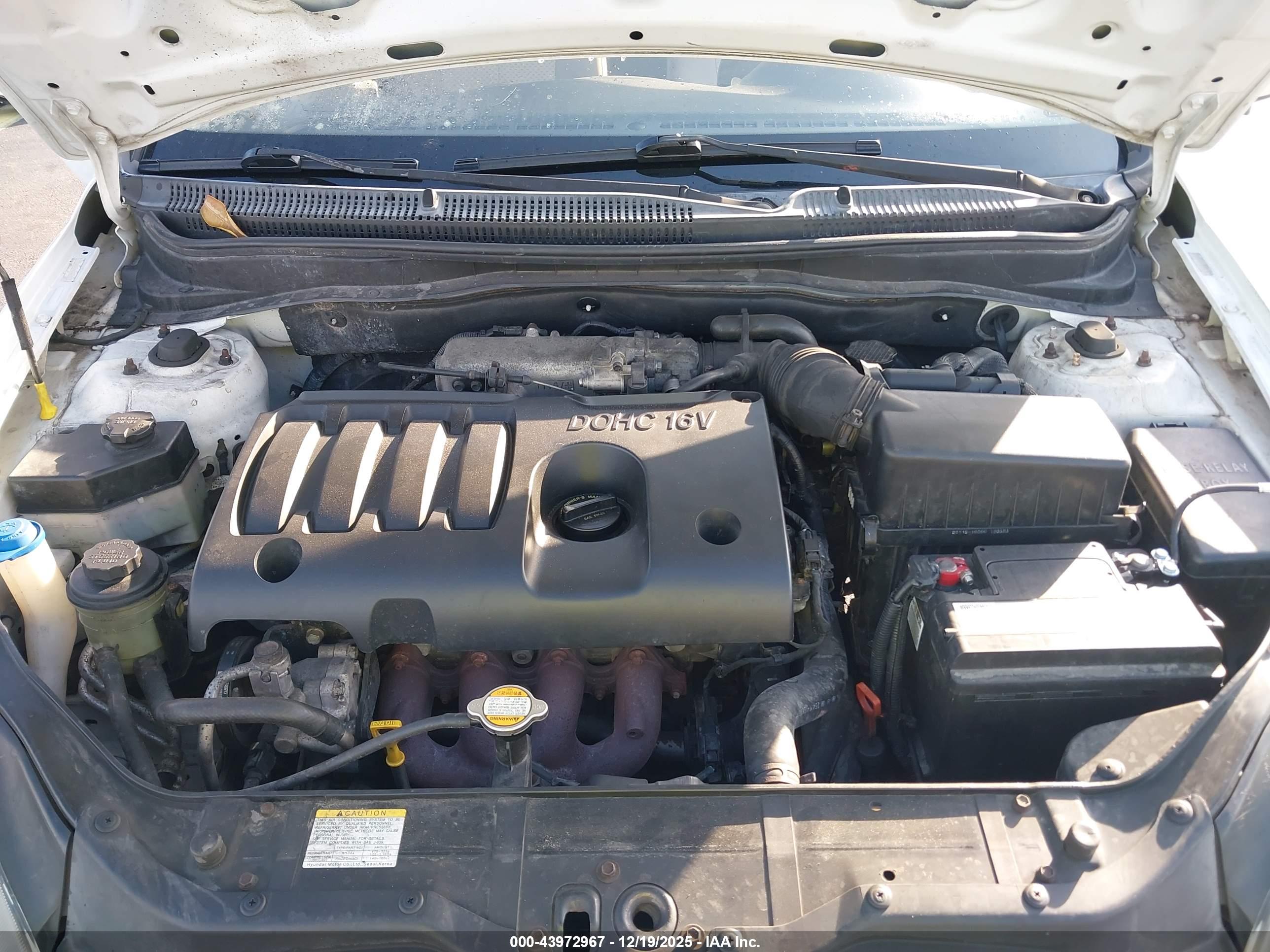 HYUNDAI ACCENT image 10