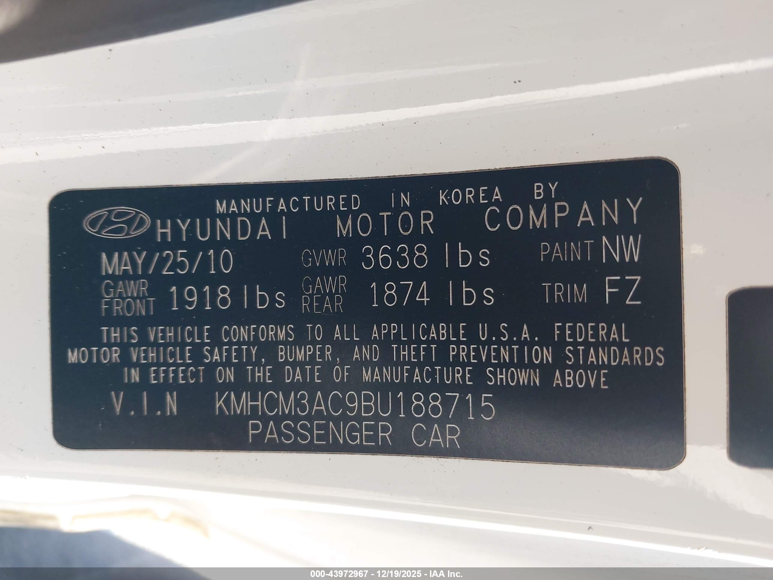HYUNDAI ACCENT image 9