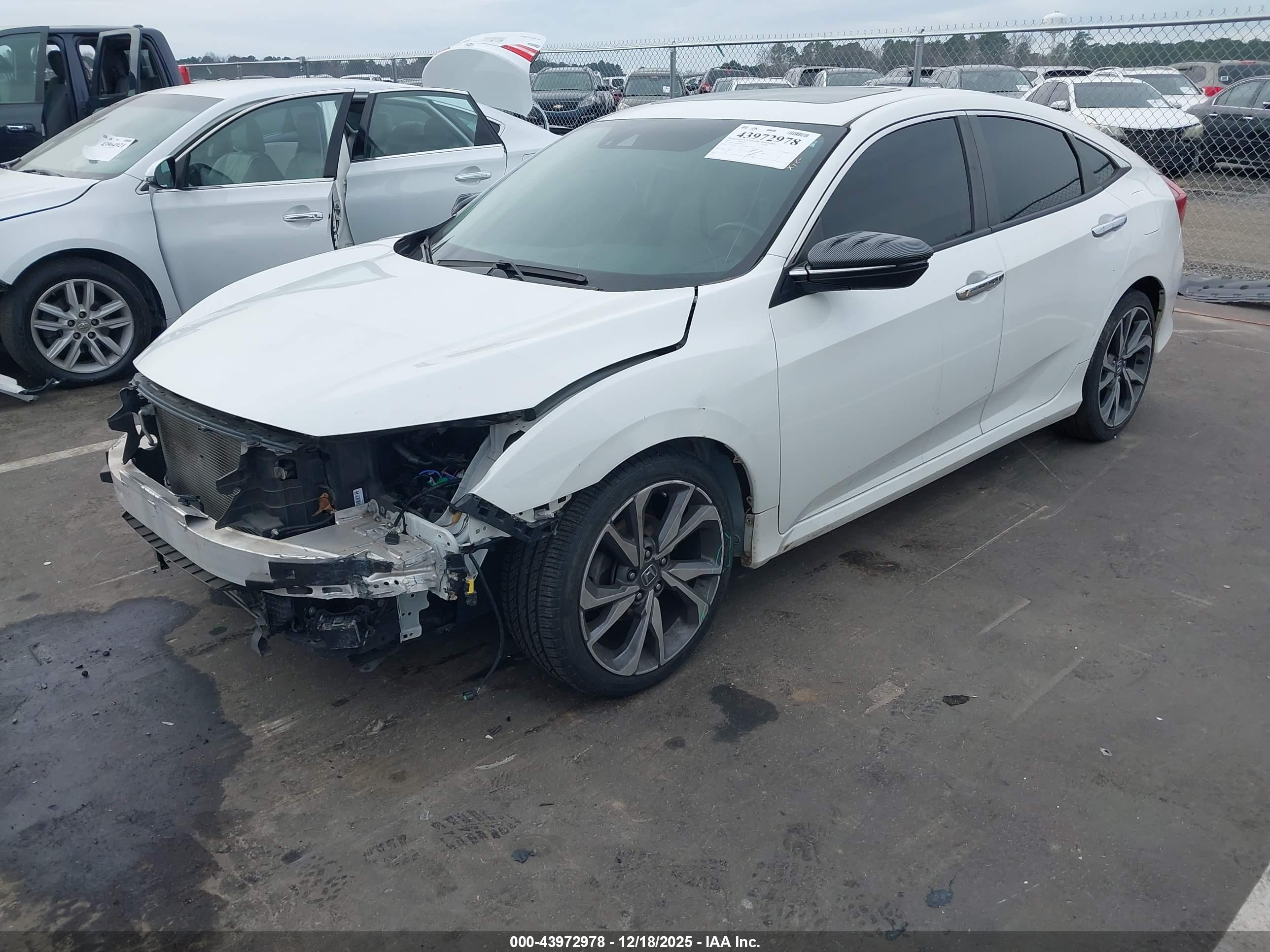 HONDA CIVIC image 2