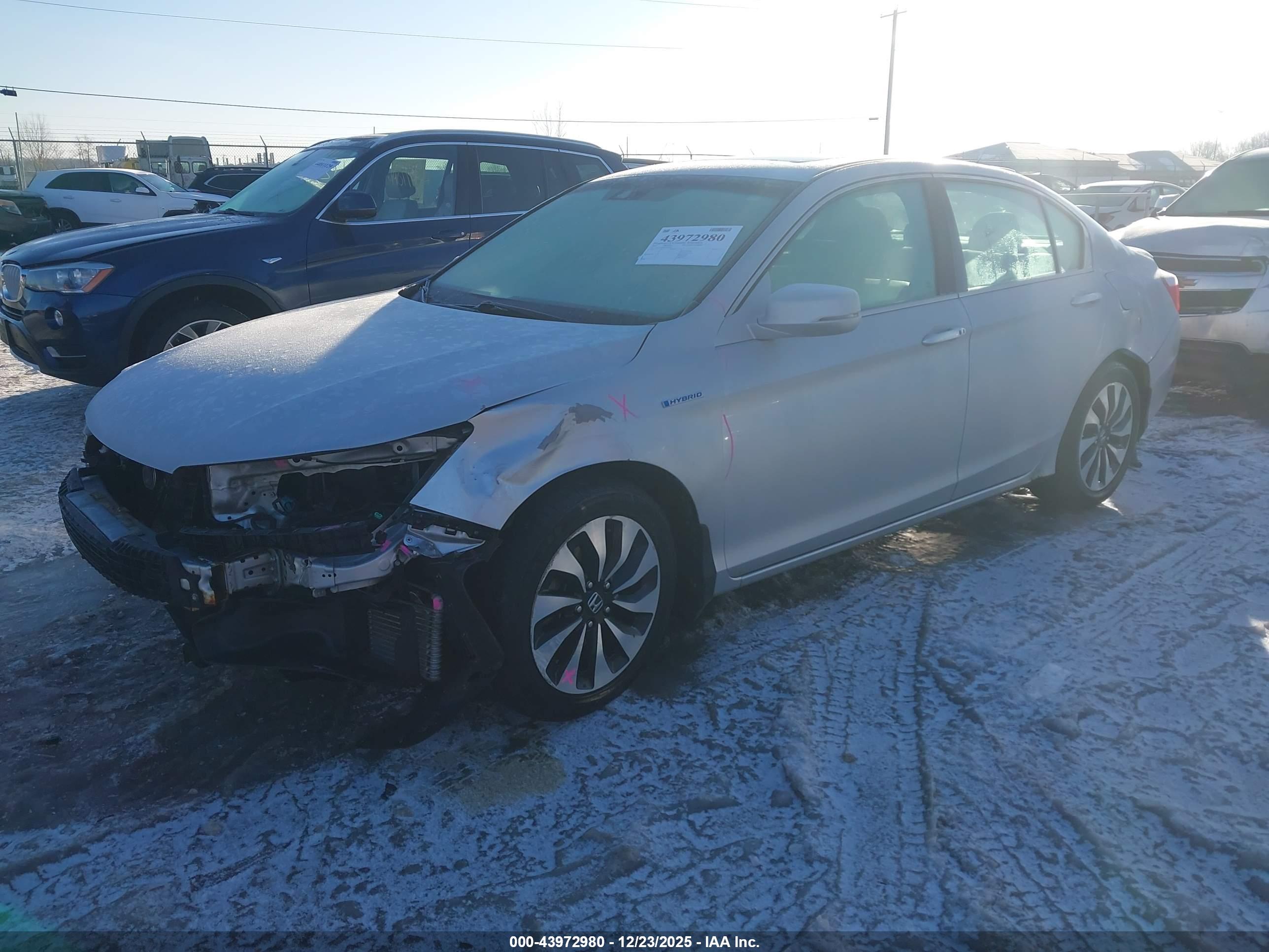 HONDA ACCORD image 2