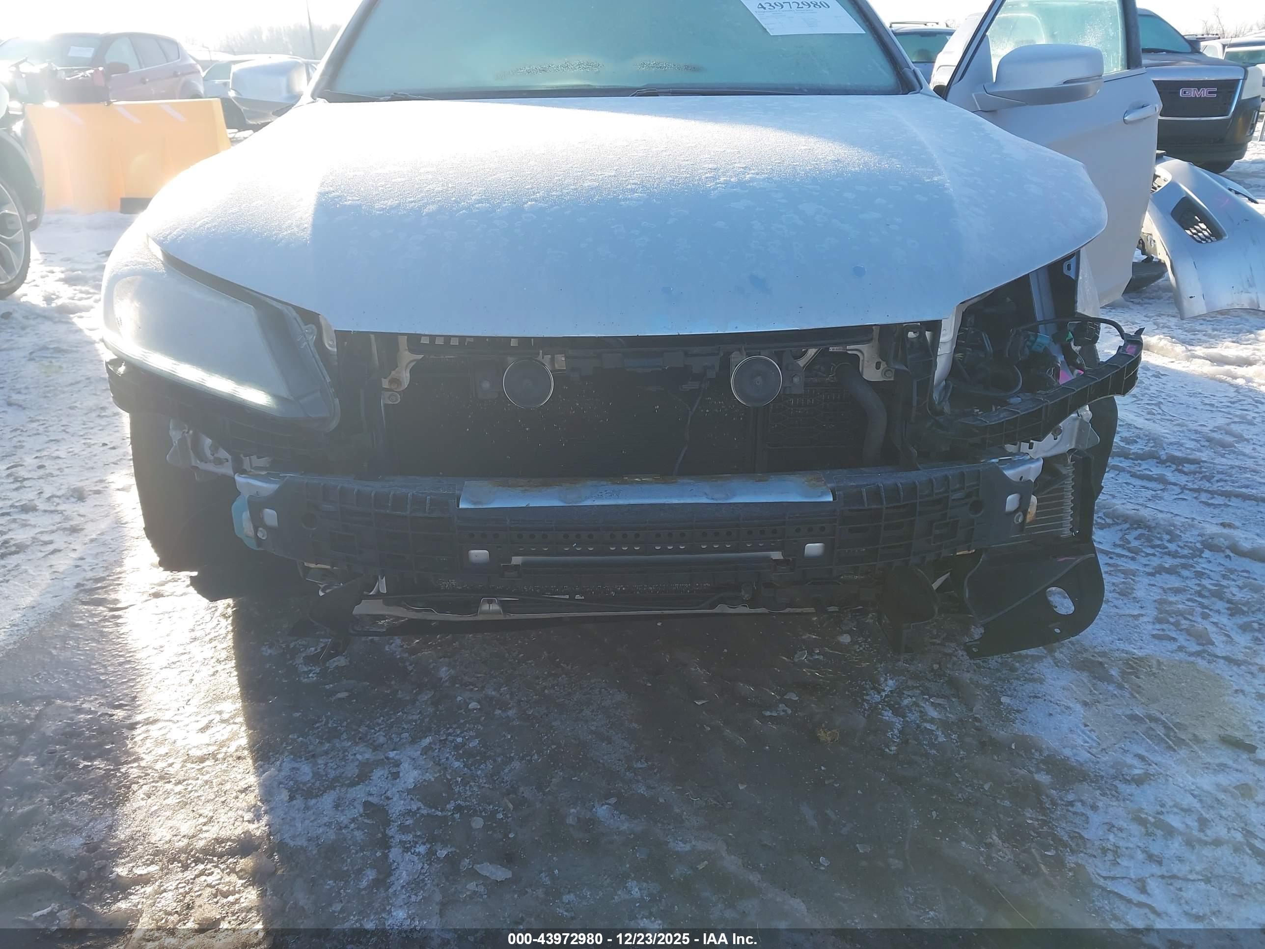 HONDA ACCORD image 6