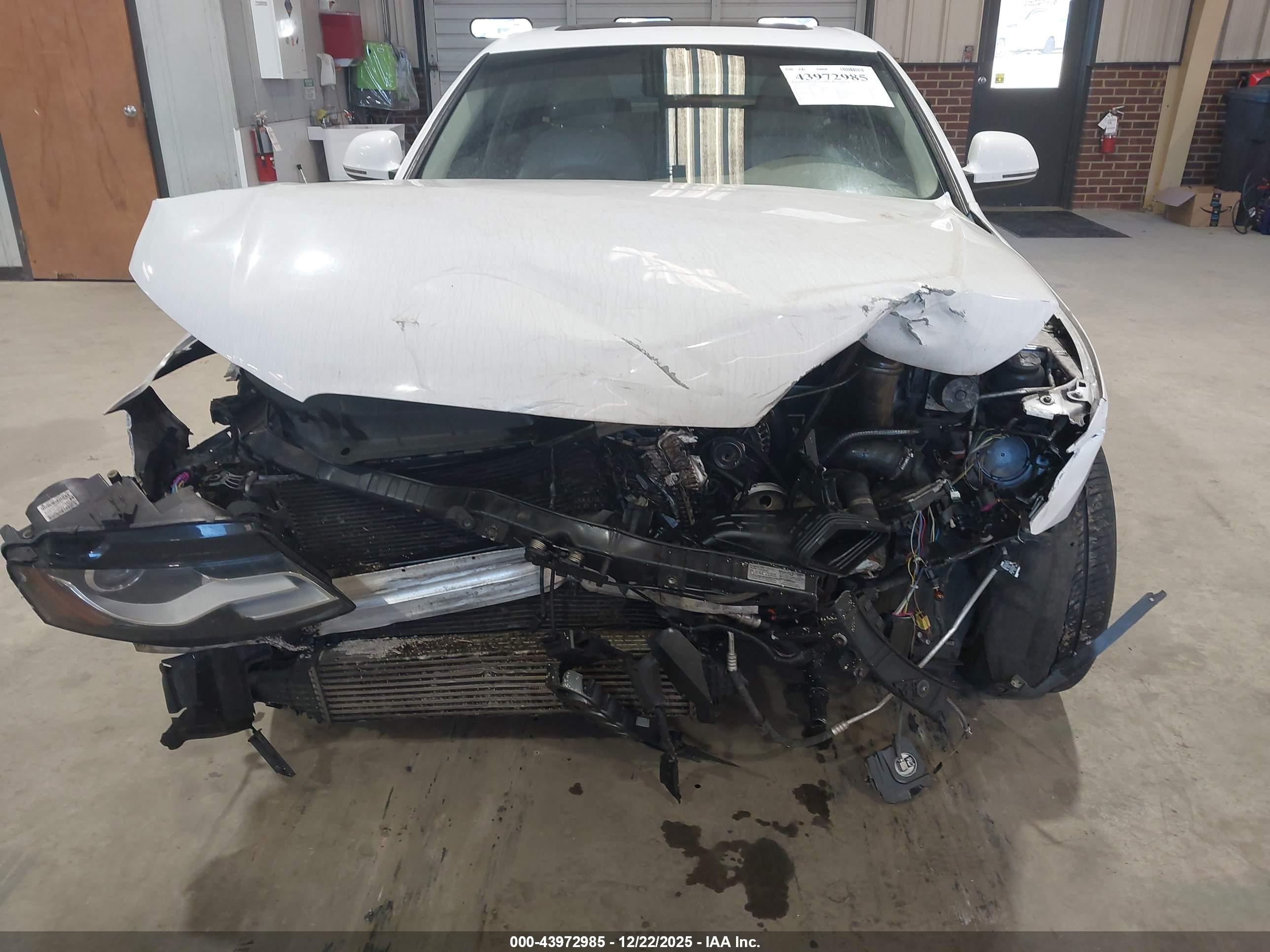 AUDI A4 image 6