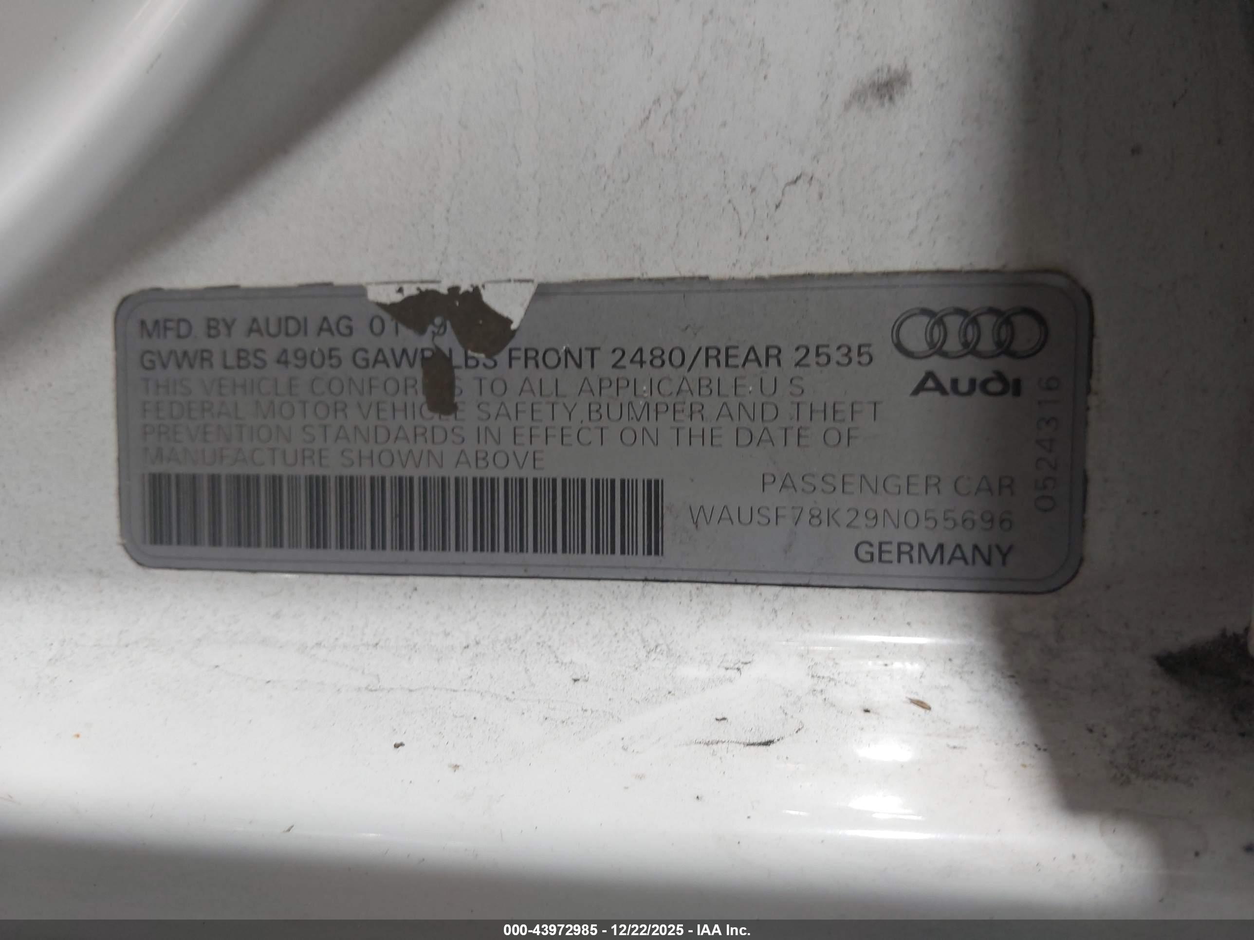 AUDI A4 image 9