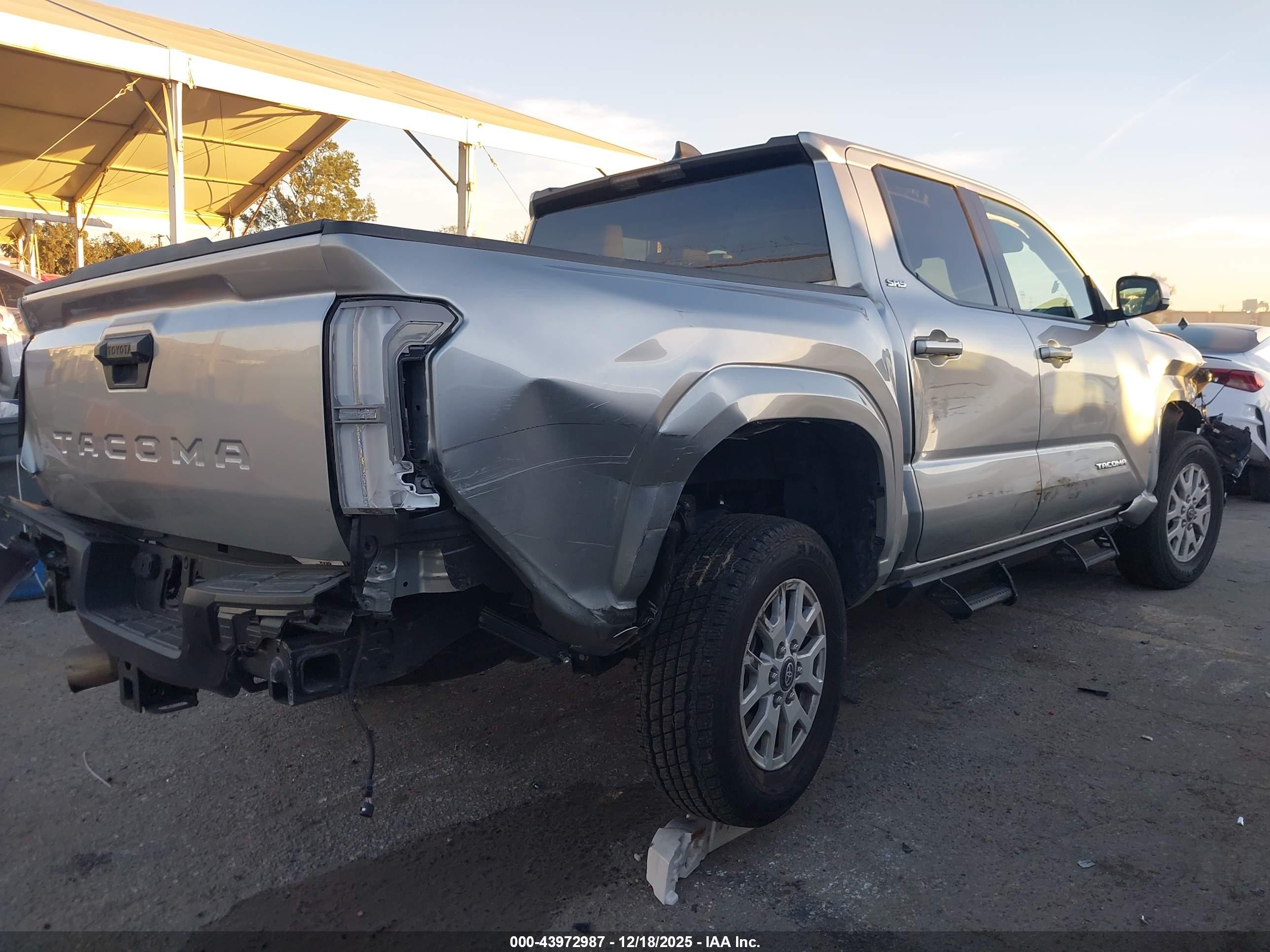 TOYOTA TACOMA image 4