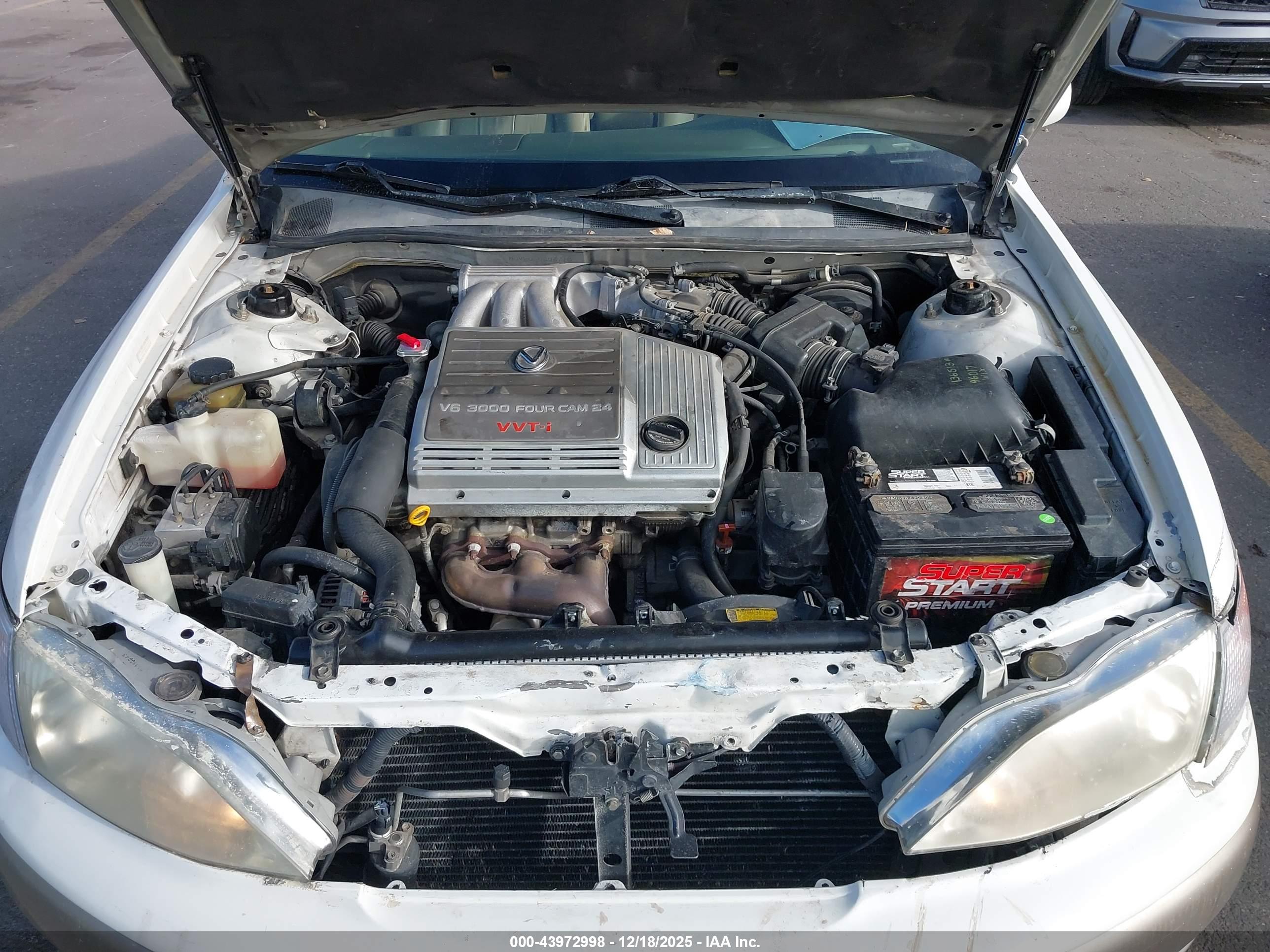 LEXUS ES image 10