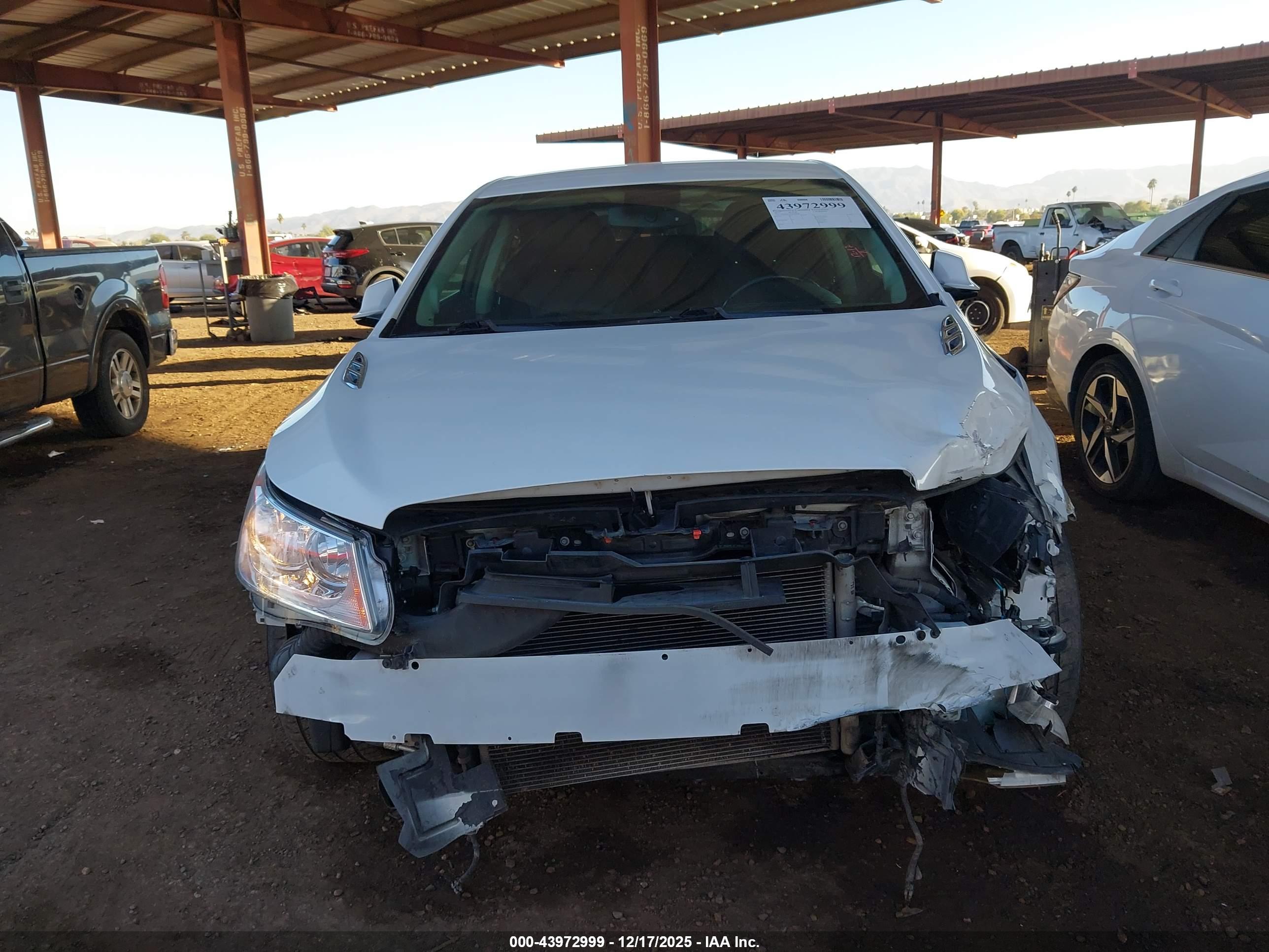 BUICK LACROSSE image 6