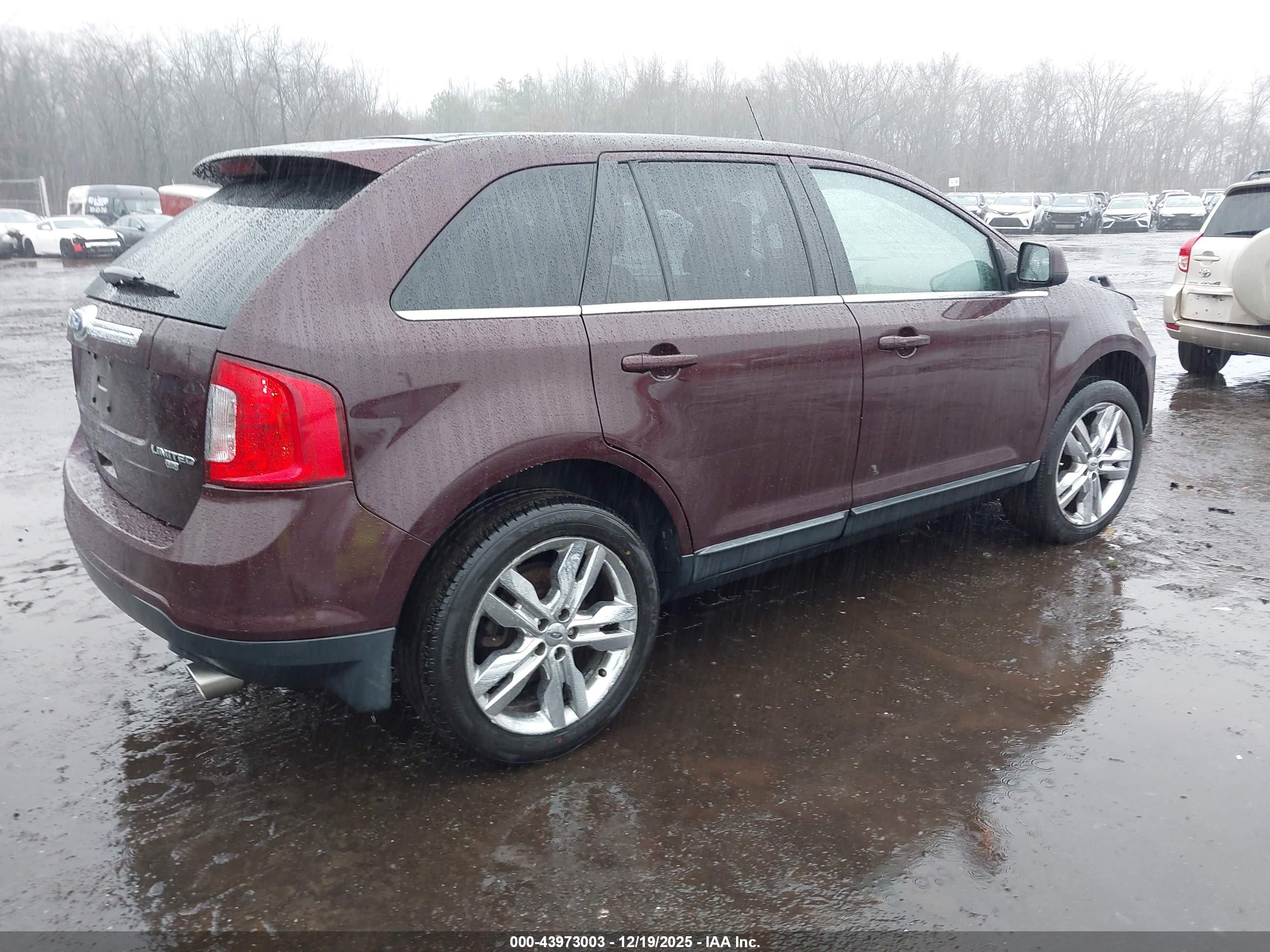 FORD EDGE image 4